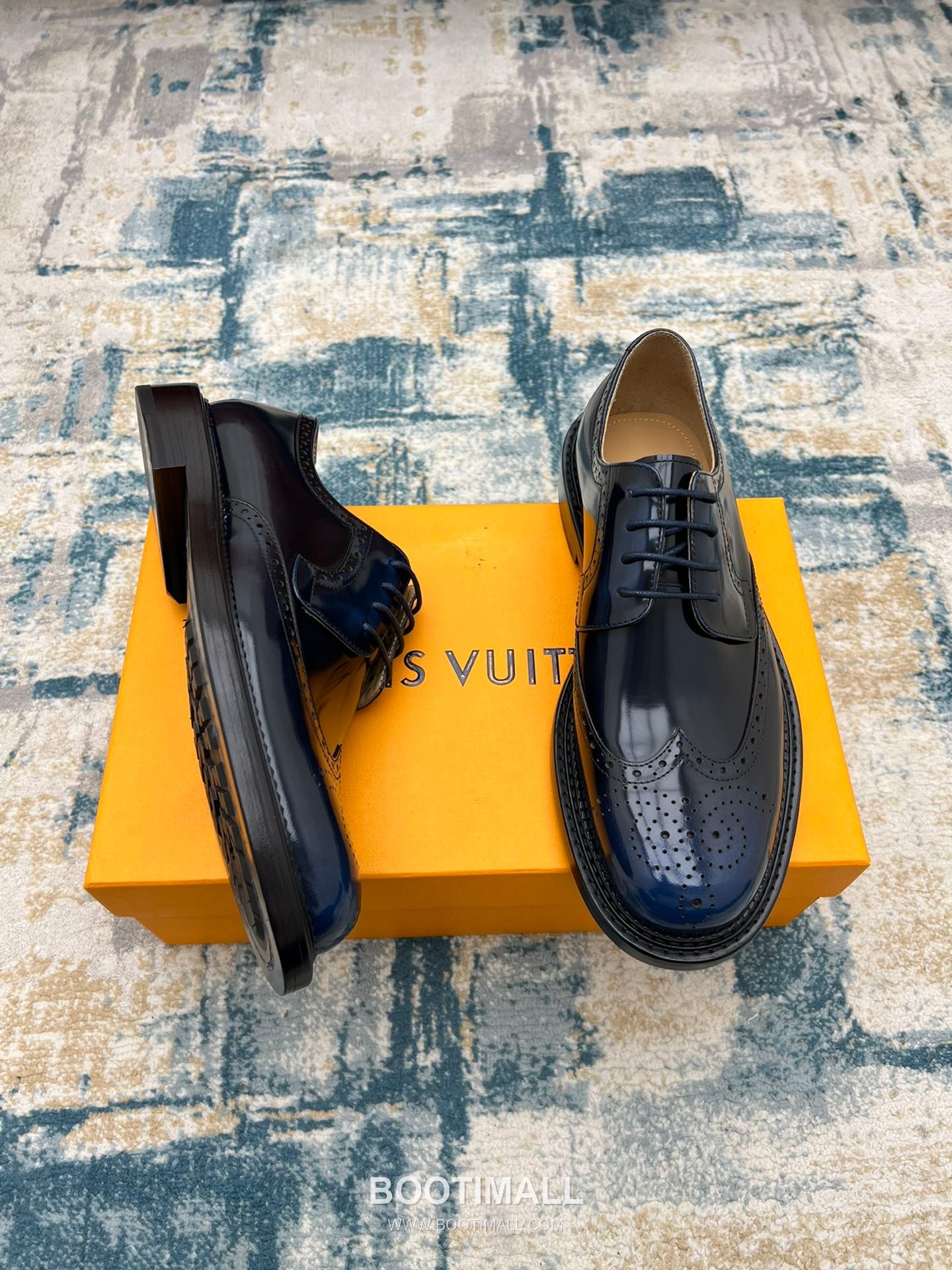 Louis Vuitton Hand-Dyed Calfskin Derby Calfskin Leather Black Dress Shoes 루이비통 핸드다이드 송아지가죽 더비 송아지가죽 블랙 드레스 슈즈 2