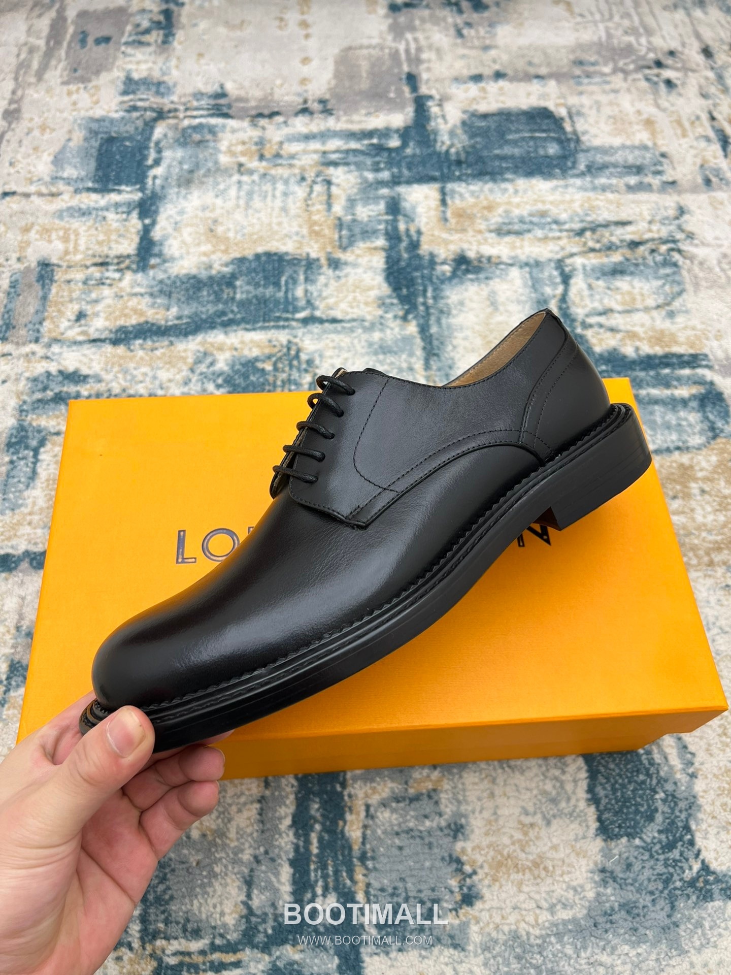 Louis Vuitton Hand-Dyed Calfskin Derby Calfskin Leather Black Dress Shoes 루이비통 핸드다이드 송아지가죽 더비 송아지가죽 블랙 드레스 슈즈 3