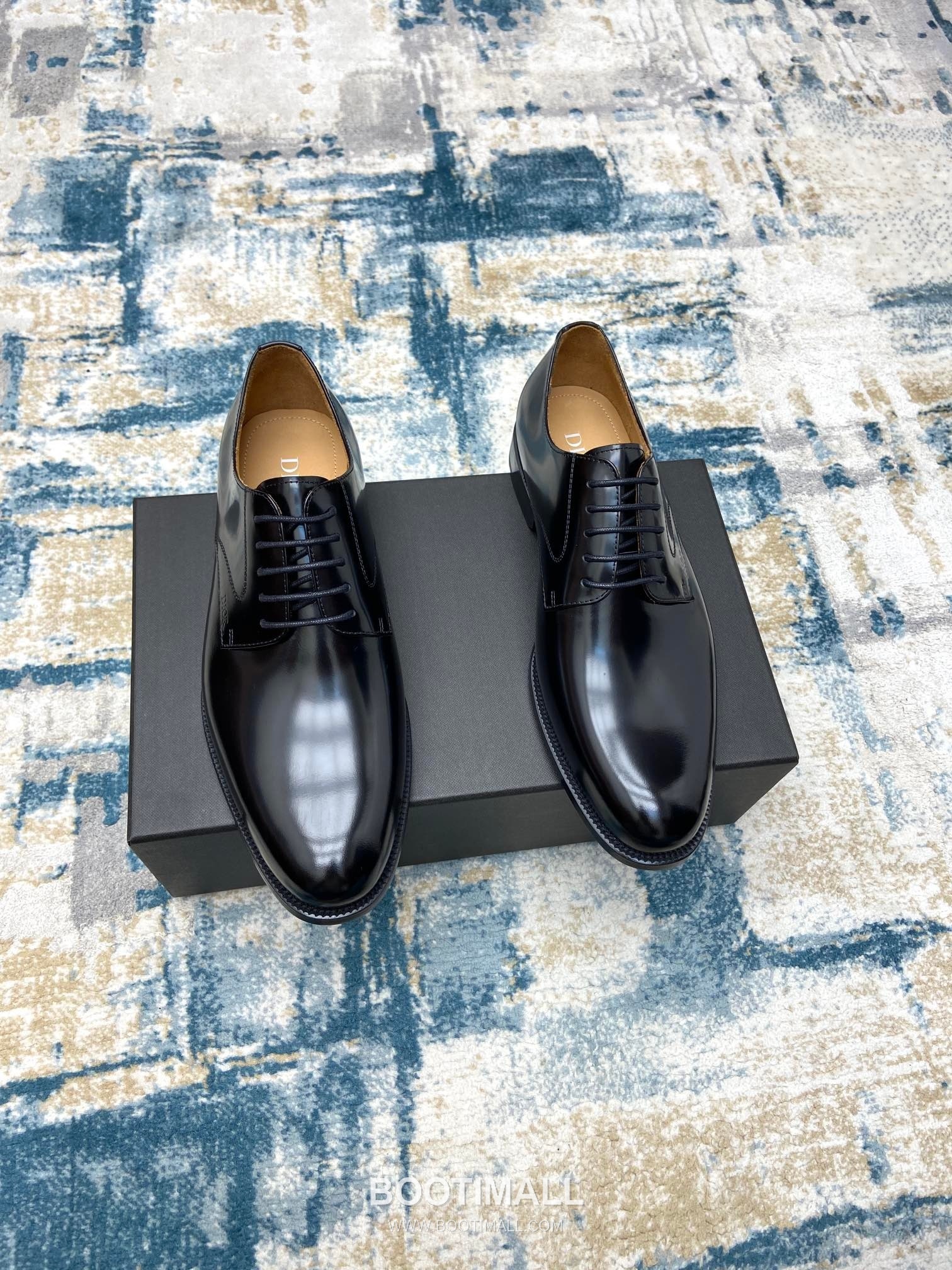 Dior Calfskin Buckle Dress Shoe Calfskin Leather Dress Shoes 디올 송아지가죽 버클 드레스 슈즈 송아지가죽 1