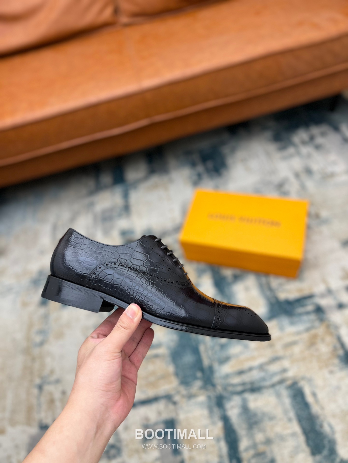 Louis Vuitton Hand-Polished Calfskin Derby Calfskin Leather Black Dress Shoes 루이비통 핸드폴리시 송아지가죽 더비 송아지가죽 블랙 드레스 슈즈 6