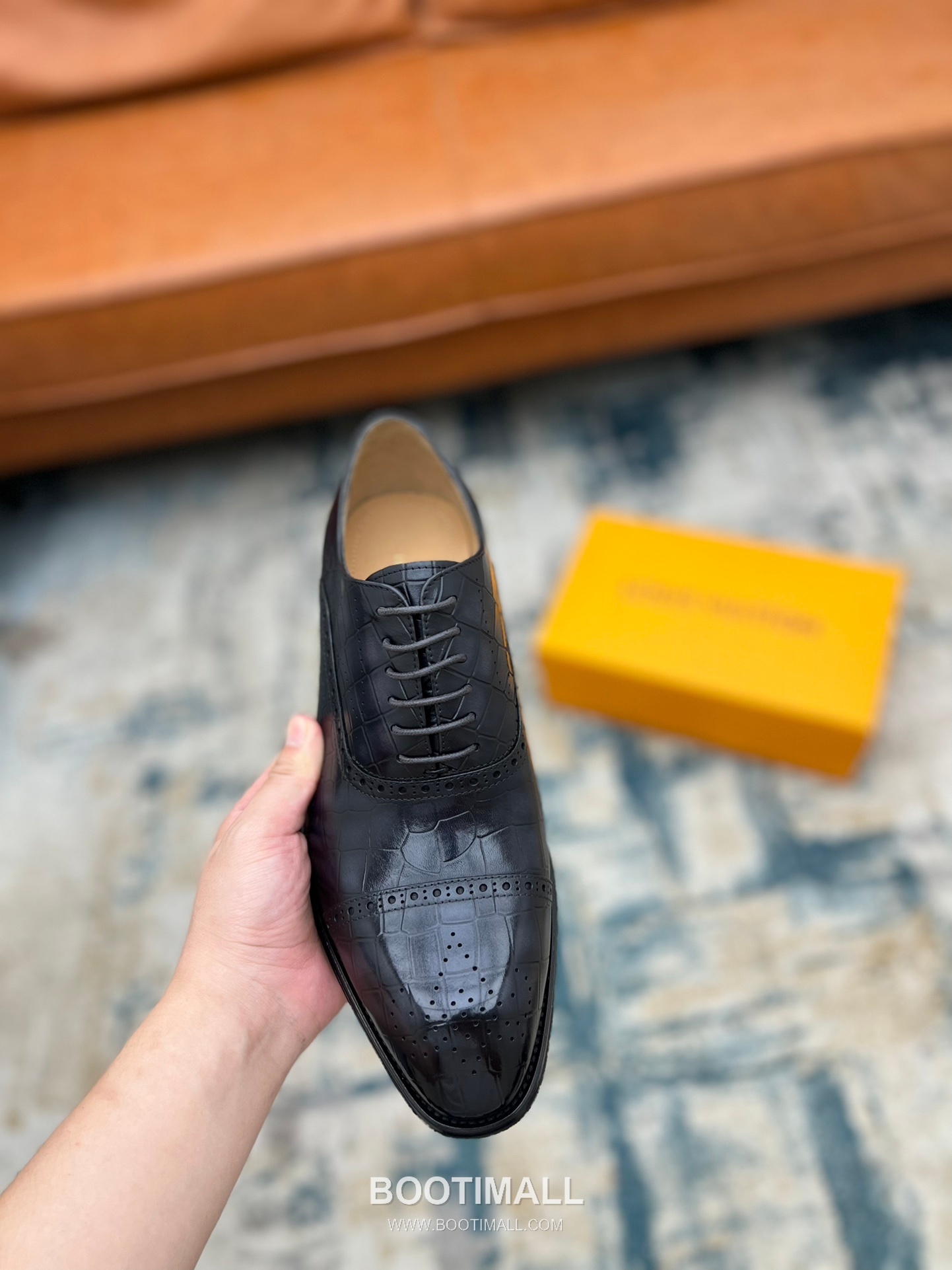 Louis Vuitton Hand-Polished Calfskin Derby Calfskin Leather Black Dress Shoes 루이비통 핸드폴리시 송아지가죽 더비 송아지가죽 블랙 드레스 슈즈 7