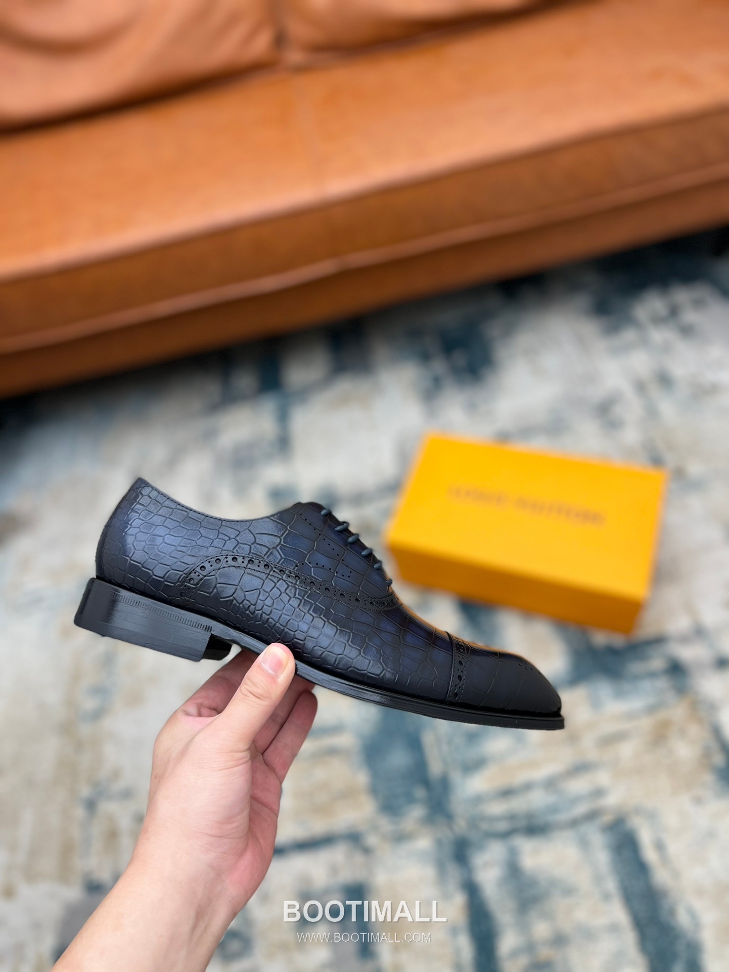 Louis Vuitton Hand-Polished Calfskin Derby Calfskin Leather Black Dress Shoes 루이비통 핸드폴리시 송아지가죽 더비 송아지가죽 블랙 드레스 슈즈 6