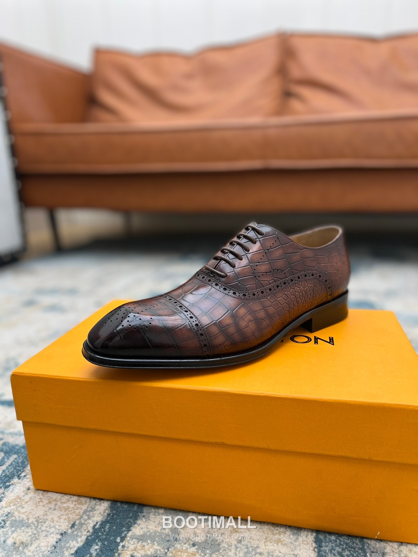 Louis Vuitton Hand-Polished Calfskin Derby Calfskin Leather Black Dress Shoes 루이비통 핸드폴리시 송아지가죽 더비 송아지가죽 블랙 드레스 슈즈 4