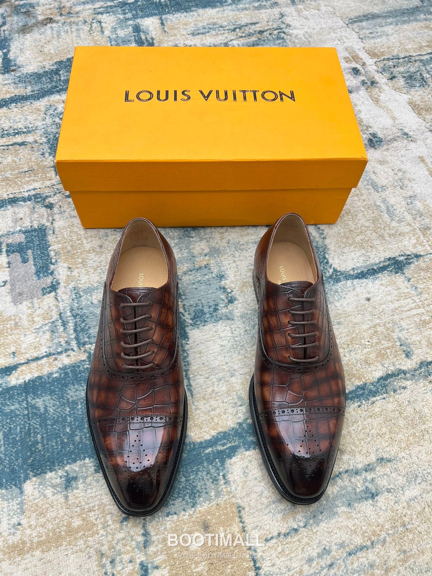 Louis Vuitton Hand-Polished Calfskin Derby Calfskin Leather Black Dress Shoes 루이비통 핸드폴리시 송아지가죽 더비 송아지가죽 블랙 드레스 슈즈 5