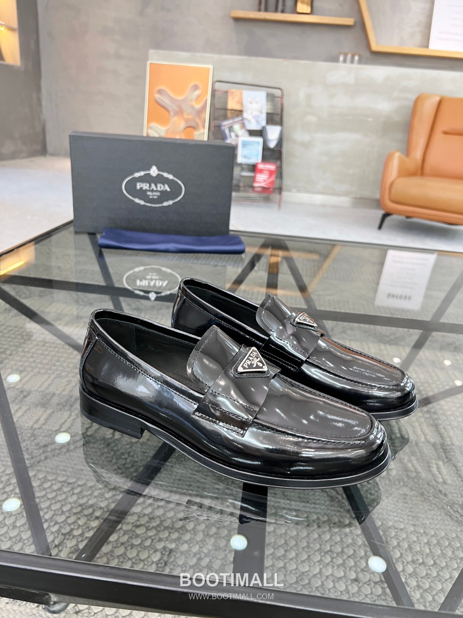 Prada Italian Calfskin Derby Calfskin Leather Dress Shoes 이탈리안 송아지가죽 더비 송아지가죽 드레스 슈즈 2