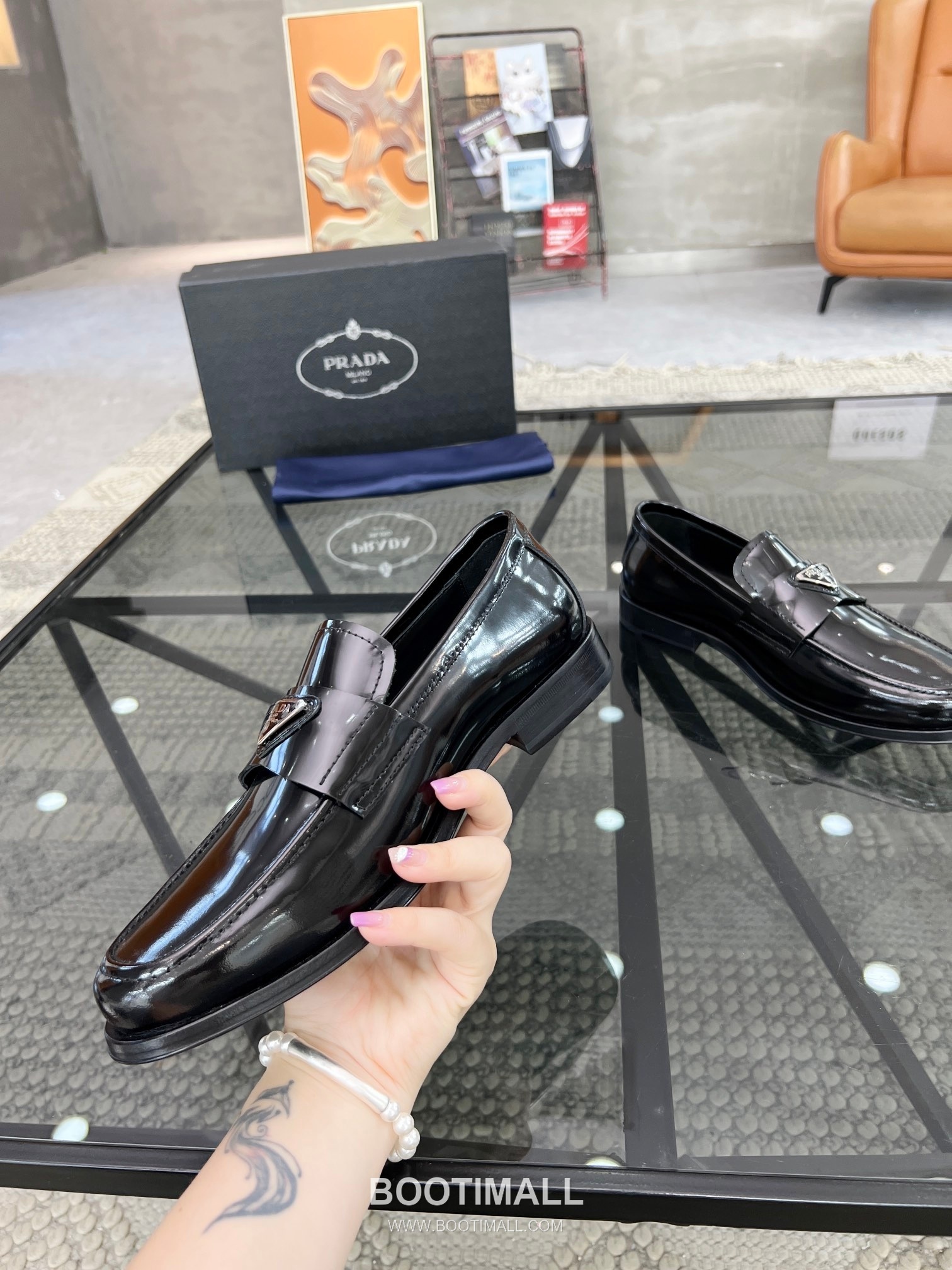 Prada Italian Calfskin Derby Calfskin Leather Dress Shoes 이탈리안 송아지가죽 더비 송아지가죽 드레스 슈즈 4