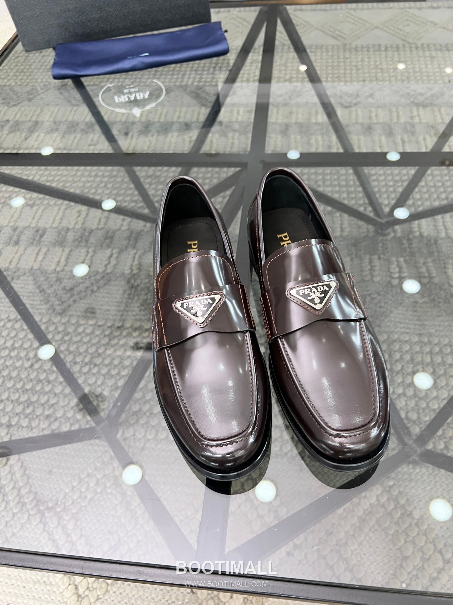 Prada Italian Calfskin Derby Calfskin Leather Dress Shoes 이탈리안 송아지가죽 더비 송아지가죽 드레스 슈즈 3