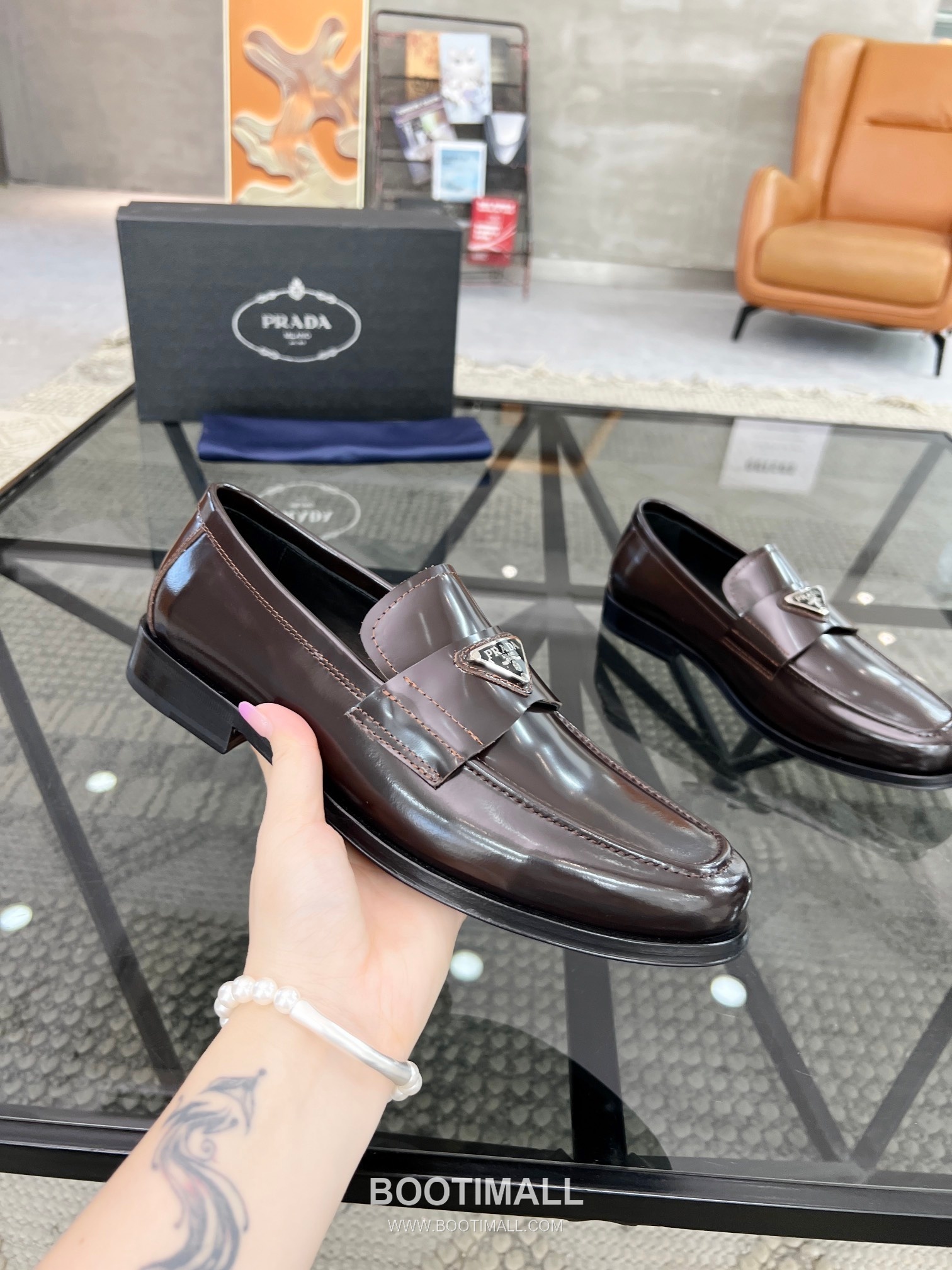 Prada Italian Calfskin Derby Calfskin Leather Dress Shoes 이탈리안 송아지가죽 더비 송아지가죽 드레스 슈즈 4