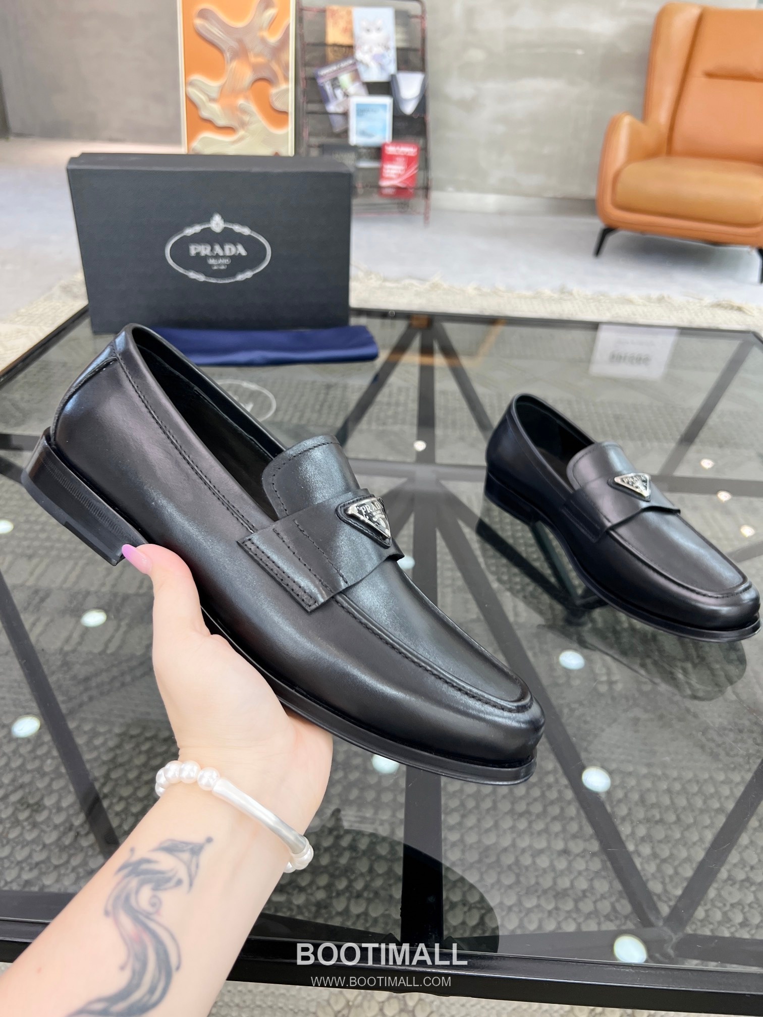 Prada Italian Calfskin Derby Calfskin Leather Dress Shoes 이탈리안 송아지가죽 더비 송아지가죽 드레스 슈즈 4