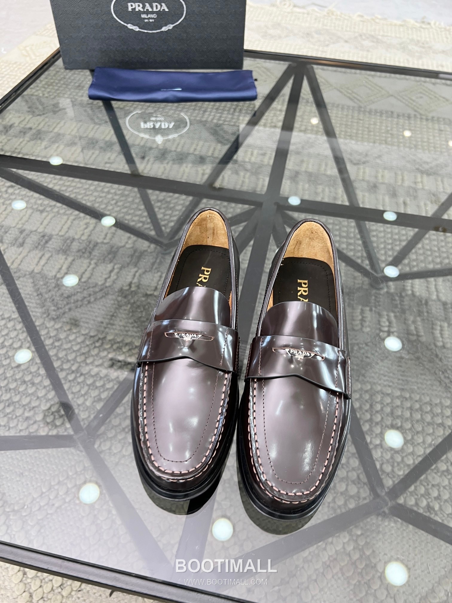 Prada Italian Calfskin Derby Calfskin Leather Dress Shoes 이탈리안 송아지가죽 더비 송아지가죽 드레스 슈즈 3