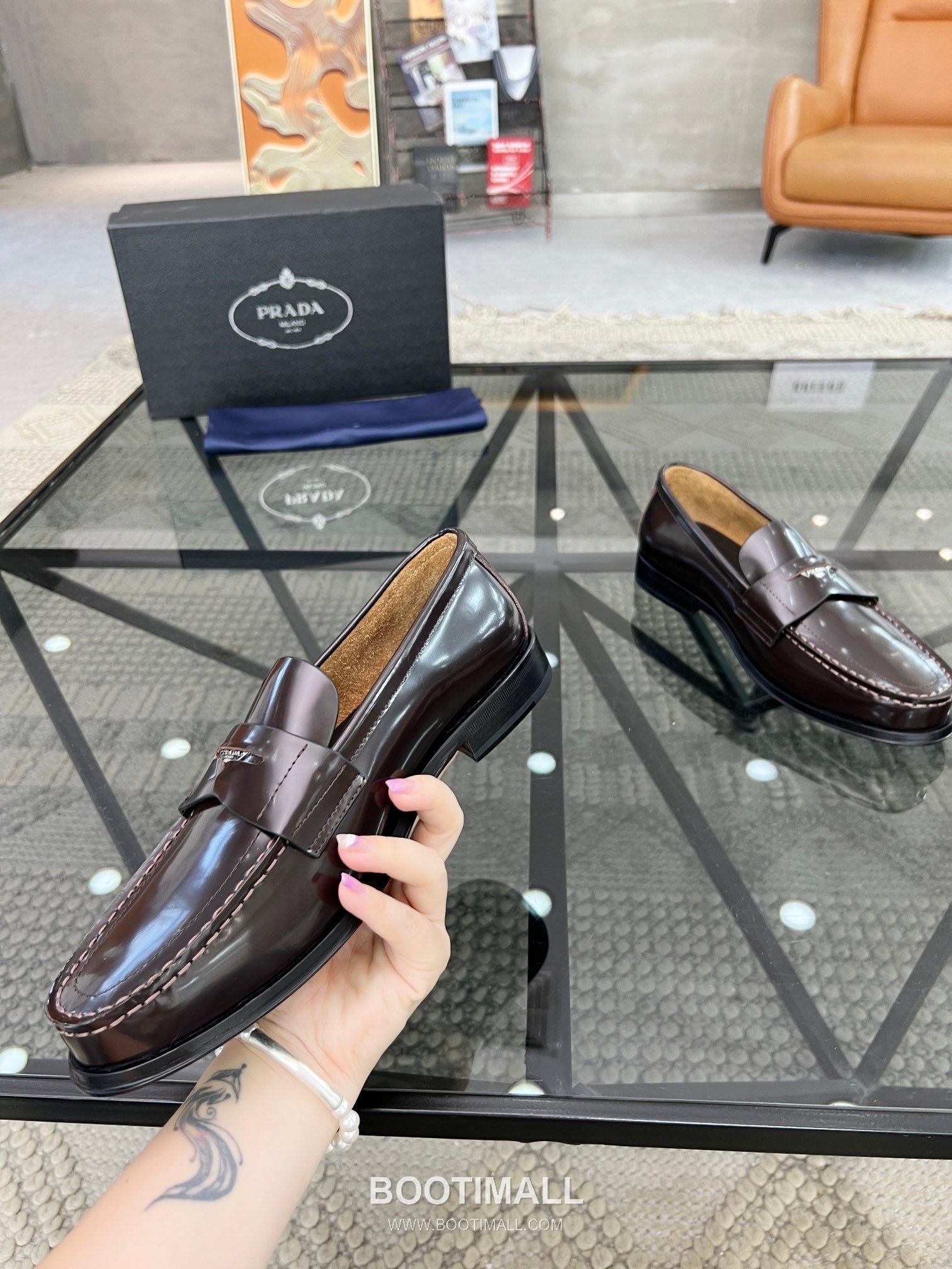 Prada Italian Calfskin Derby Calfskin Leather Dress Shoes 이탈리안 송아지가죽 더비 송아지가죽 드레스 슈즈 4