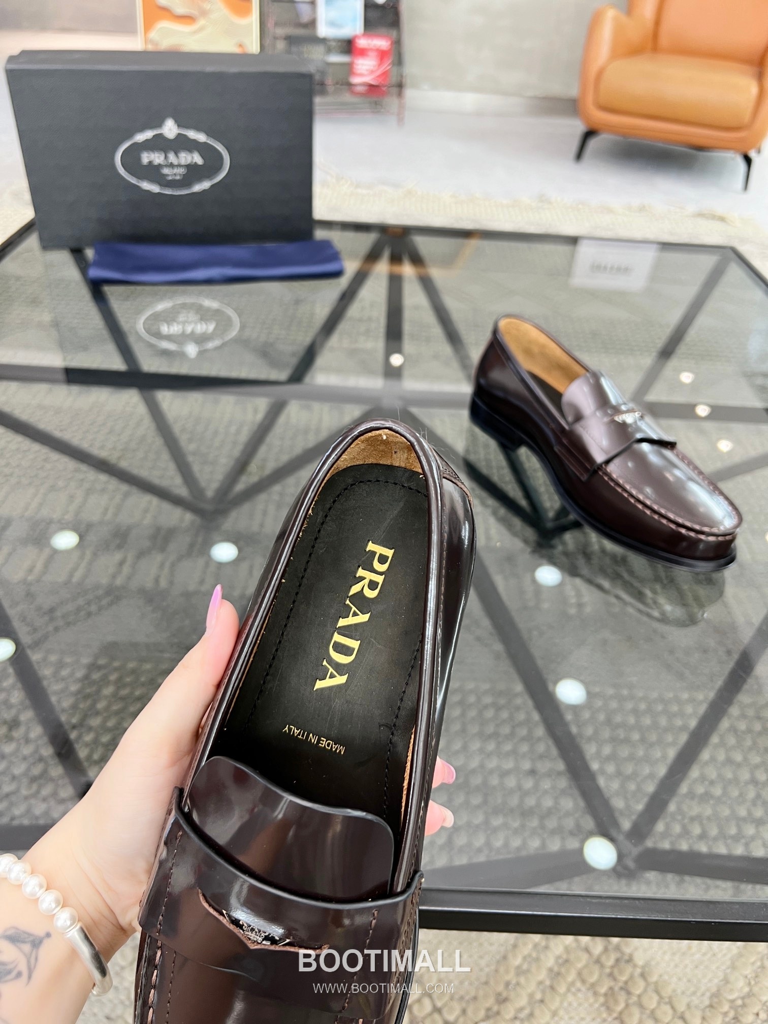 Prada Italian Calfskin Derby Calfskin Leather Dress Shoes 이탈리안 송아지가죽 더비 송아지가죽 드레스 슈즈 7