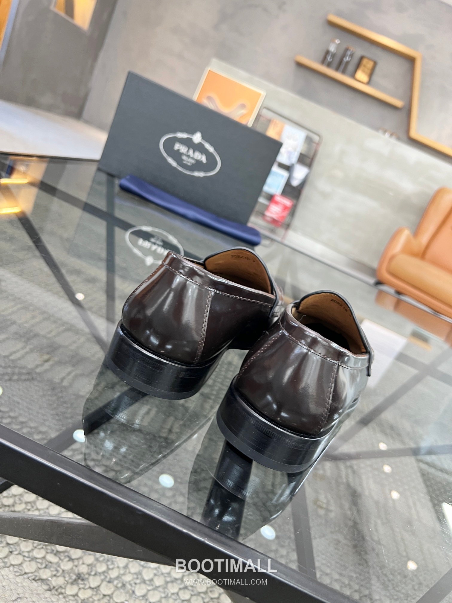 Prada Italian Calfskin Derby Calfskin Leather Dress Shoes 이탈리안 송아지가죽 더비 송아지가죽 드레스 슈즈 8