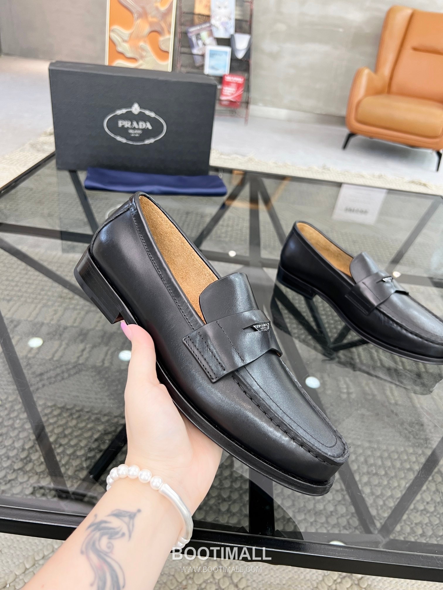 Prada Italian Calfskin Derby Calfskin Leather Dress Shoes 이탈리안 송아지가죽 더비 송아지가죽 드레스 슈즈 5