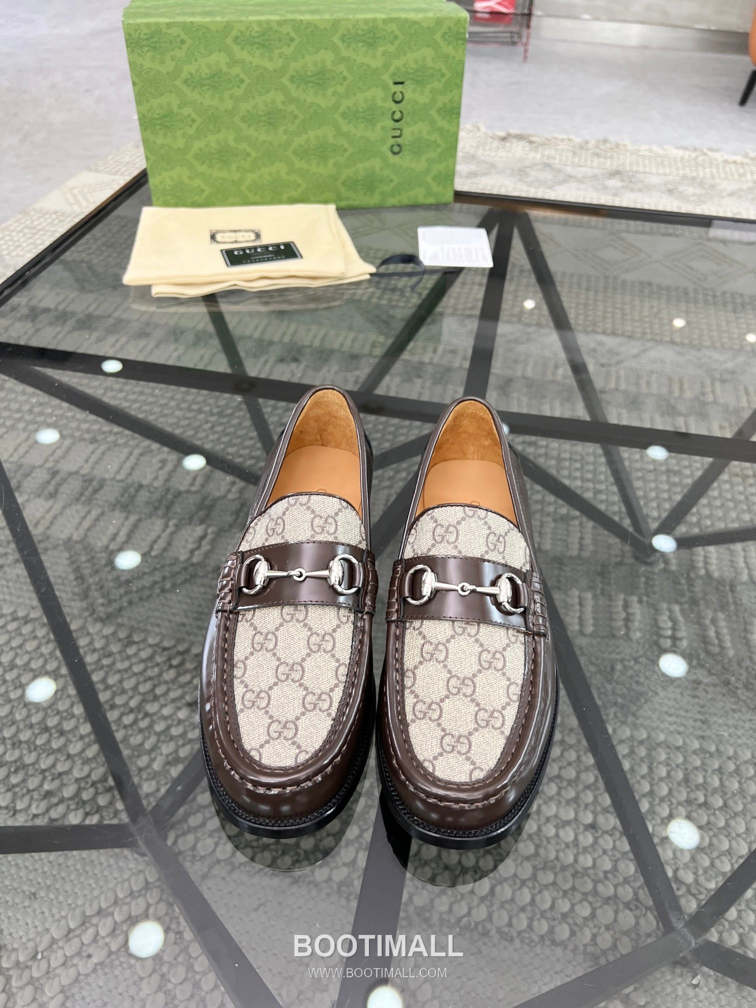 Gucci Italian Calfskin Derby Calfskin Leather Black Dress Shoes 구찌 이탈리안 카프스킨 더비 카프스킨 레더 블랙 드레스 슈즈 3