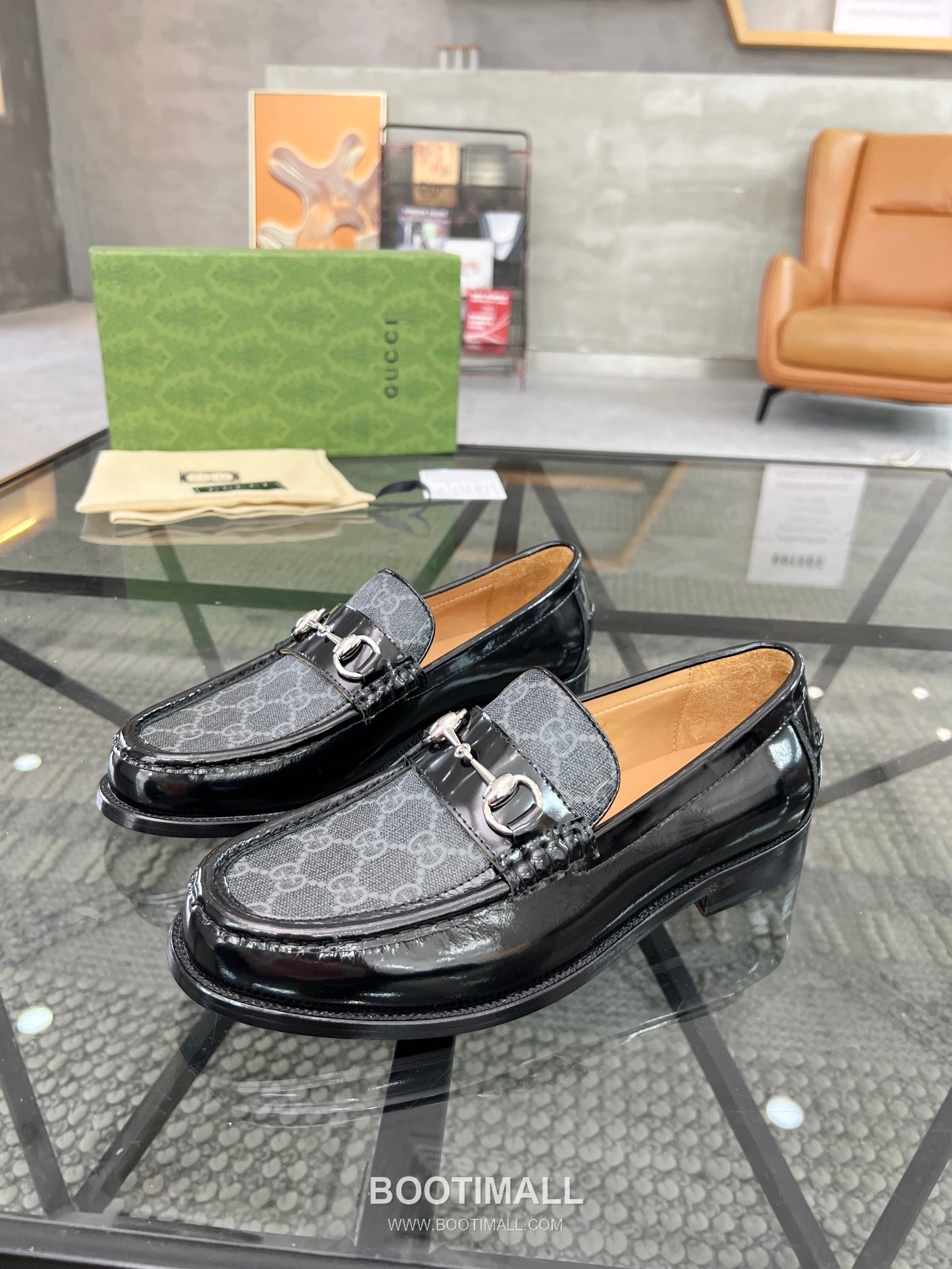 Gucci Italian Calfskin Derby Calfskin Leather Black Dress Shoes 구찌 이탈리안 카프스킨 더비 카프스킨 레더 블랙 드레스 슈즈 1
