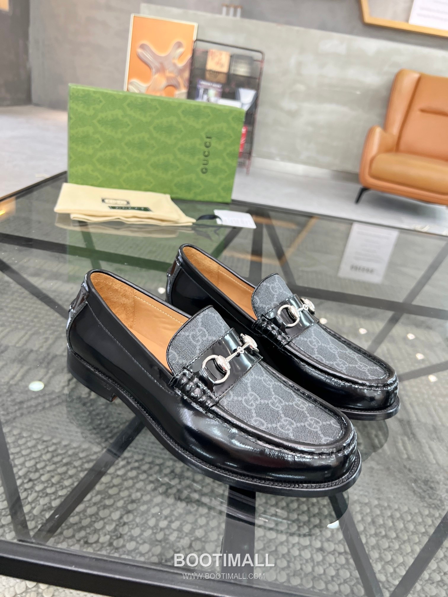 Gucci Italian Calfskin Derby Calfskin Leather Black Dress Shoes 구찌 이탈리안 카프스킨 더비 카프스킨 레더 블랙 드레스 슈즈 2