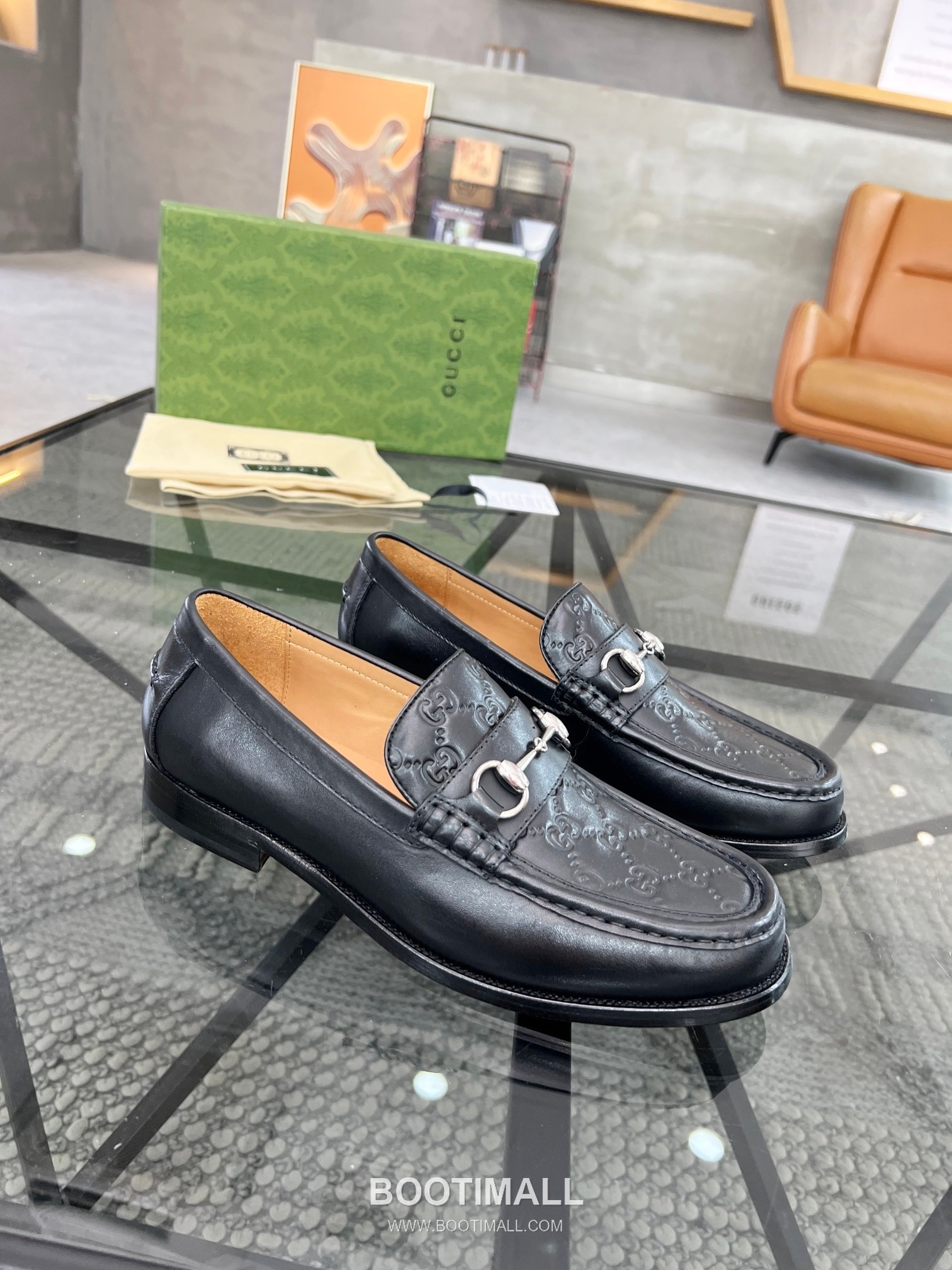 Gucci Italian Calfskin Derby Calfskin Leather Black Dress Shoes 구찌 이탈리안 카프스킨 더비 카프스킨 레더 블랙 드레스 슈즈 2