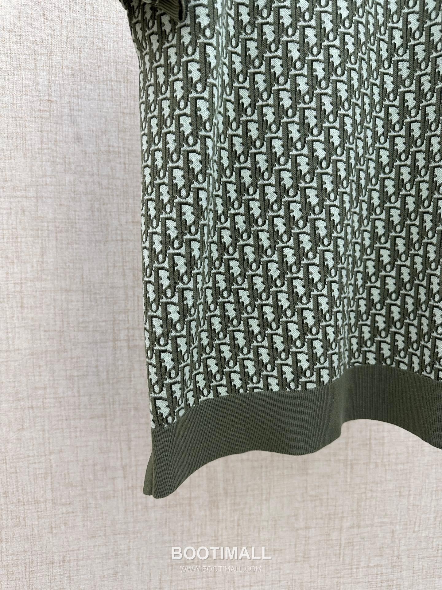 Louis Vuitton Oblique Jacquard Polo Cotton Olive Green Polo Shirt 루이비통 오블리크 자카드 폴로 코튼 올리브 그린 폴로 셔츠 15