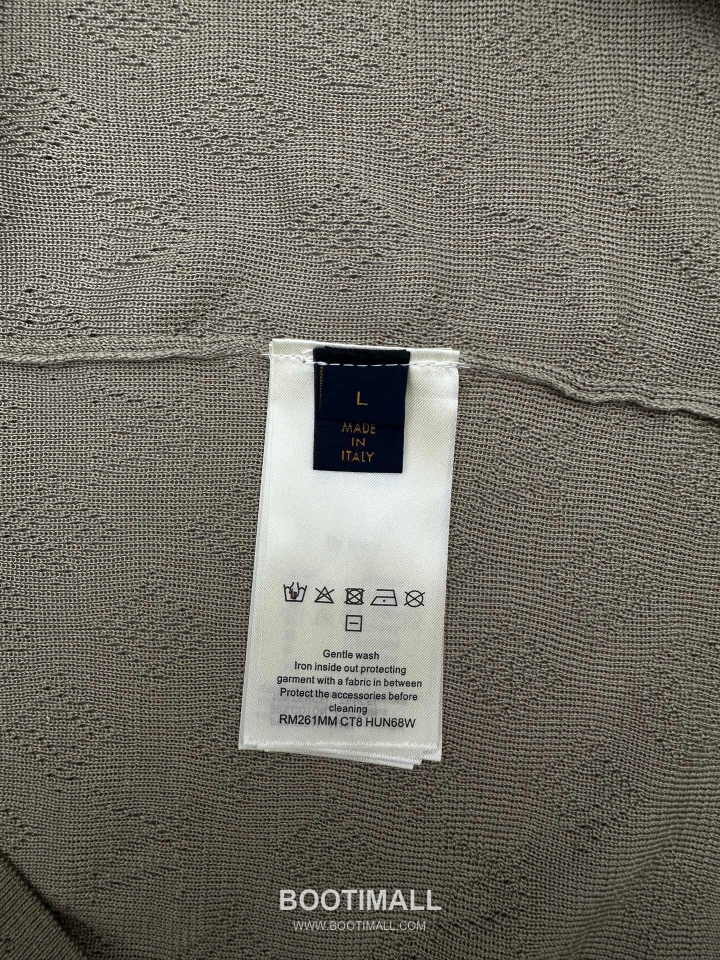 Louis Vuitton Monogram Mesh Polo Cotton Tencel Blend Khaki Polo Shirt 루이비통 모노그램 메쉬 폴로 코튼 텐셀 블렌드 카키 폴로 셔츠 14