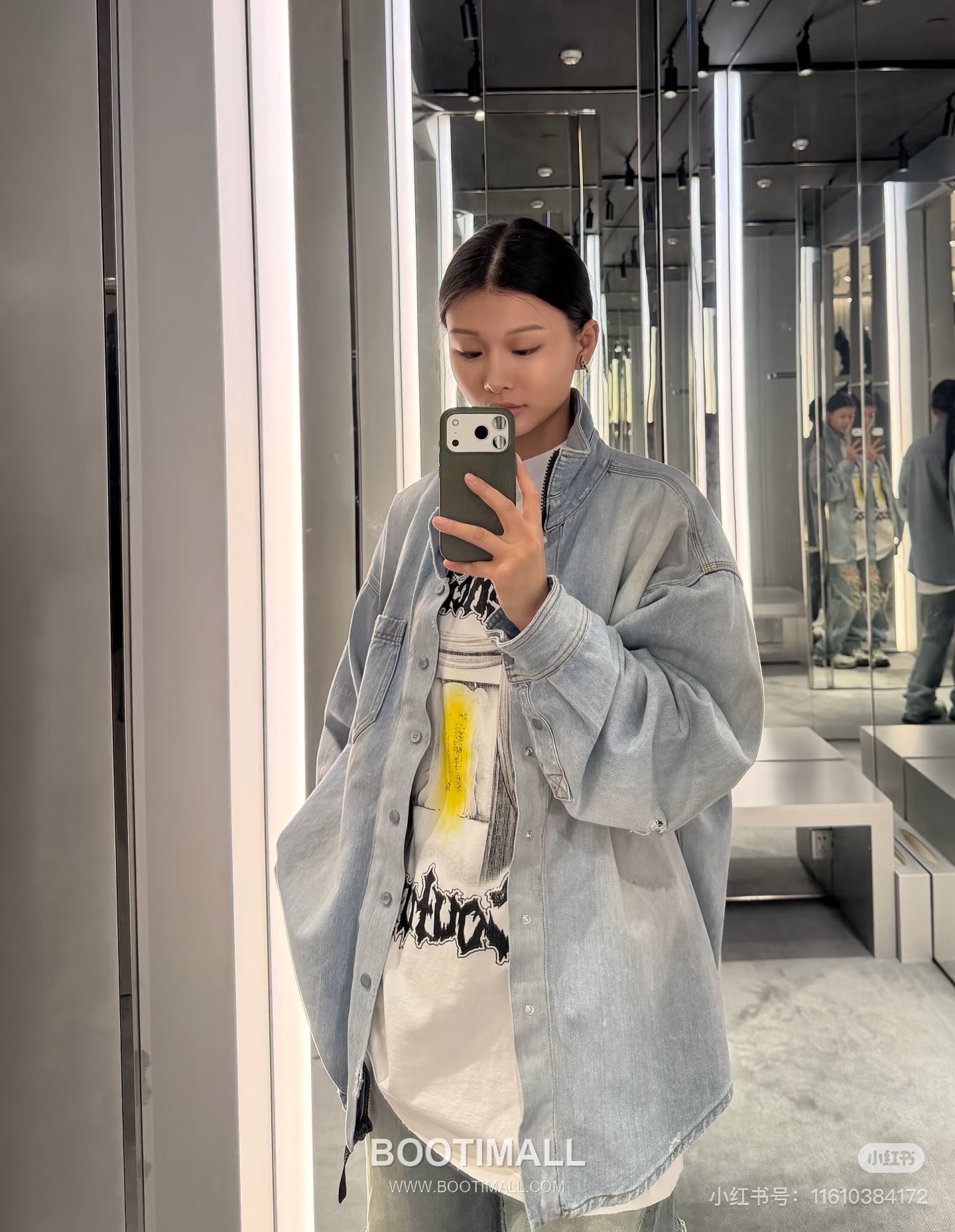 Balenciaga Dark Rock Graffiti Tee Black T-Shirt 발렌시아가 다크 록 그래피티 티 블랙 반소매 티셔츠 2