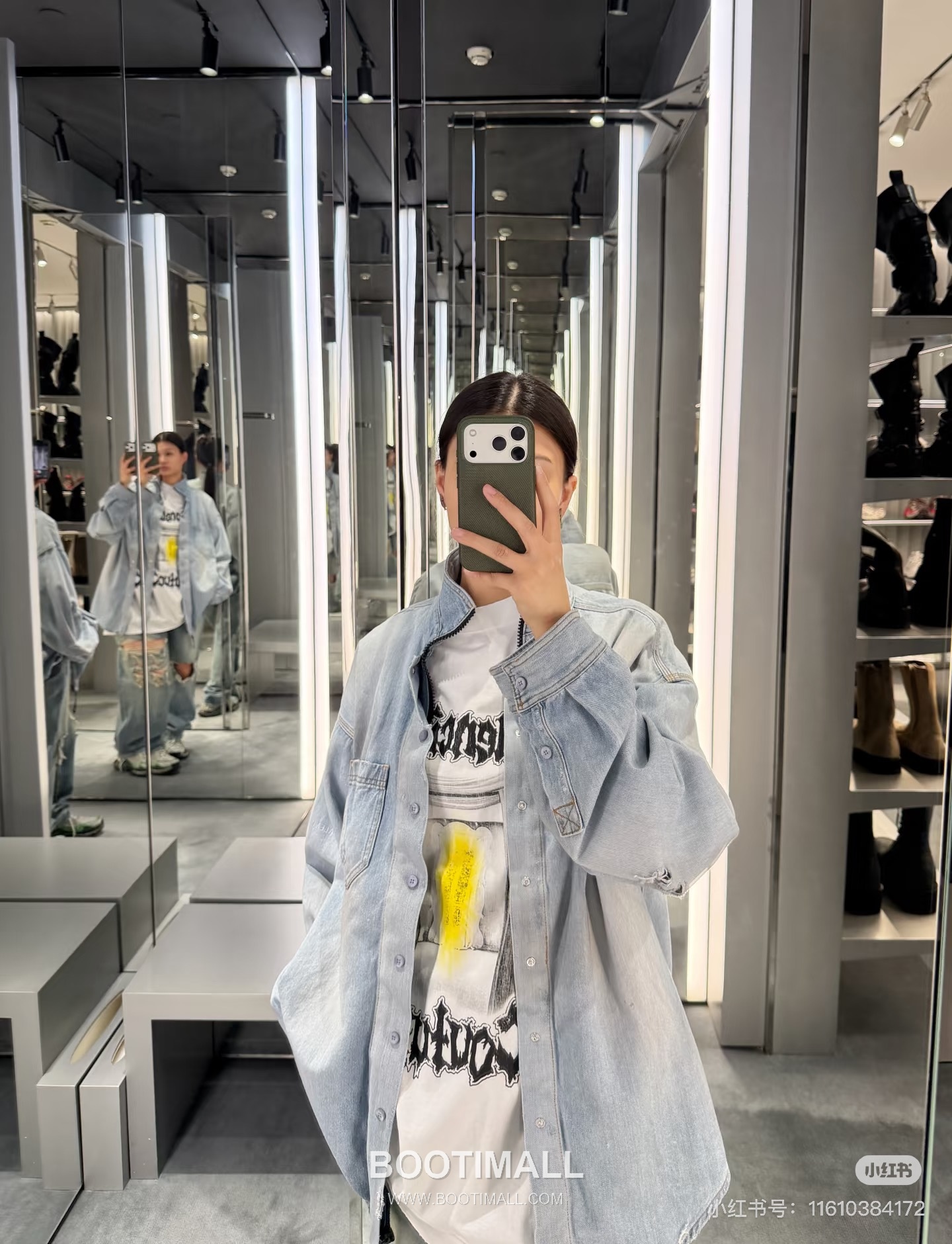 Balenciaga Dark Rock Graffiti Tee Black T-Shirt 발렌시아가 다크 록 그래피티 티 블랙 반소매 티셔츠 3