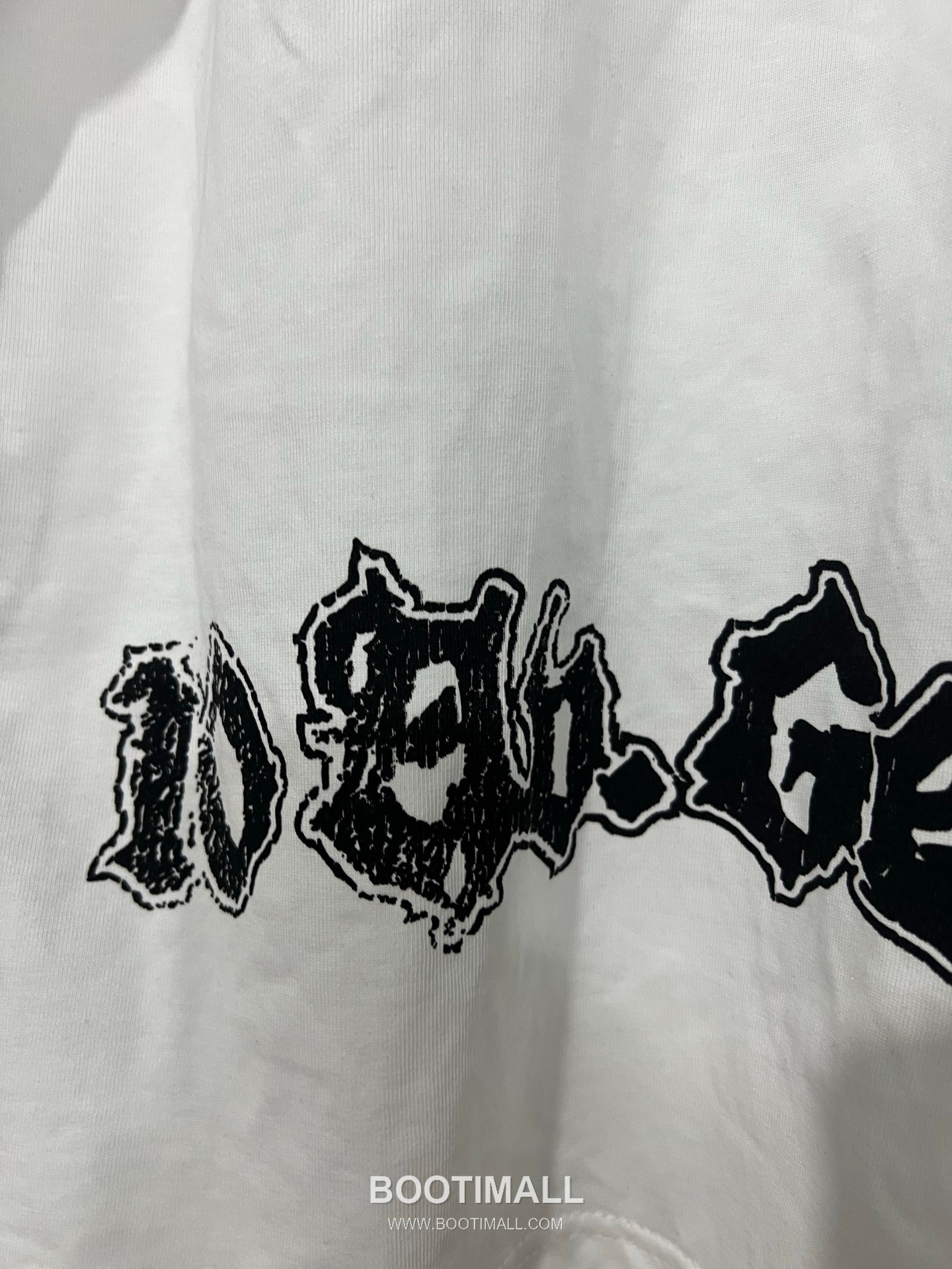 Balenciaga Dark Rock Graffiti Tee Black T-Shirt 발렌시아가 다크 록 그래피티 티 블랙 반소매 티셔츠 18