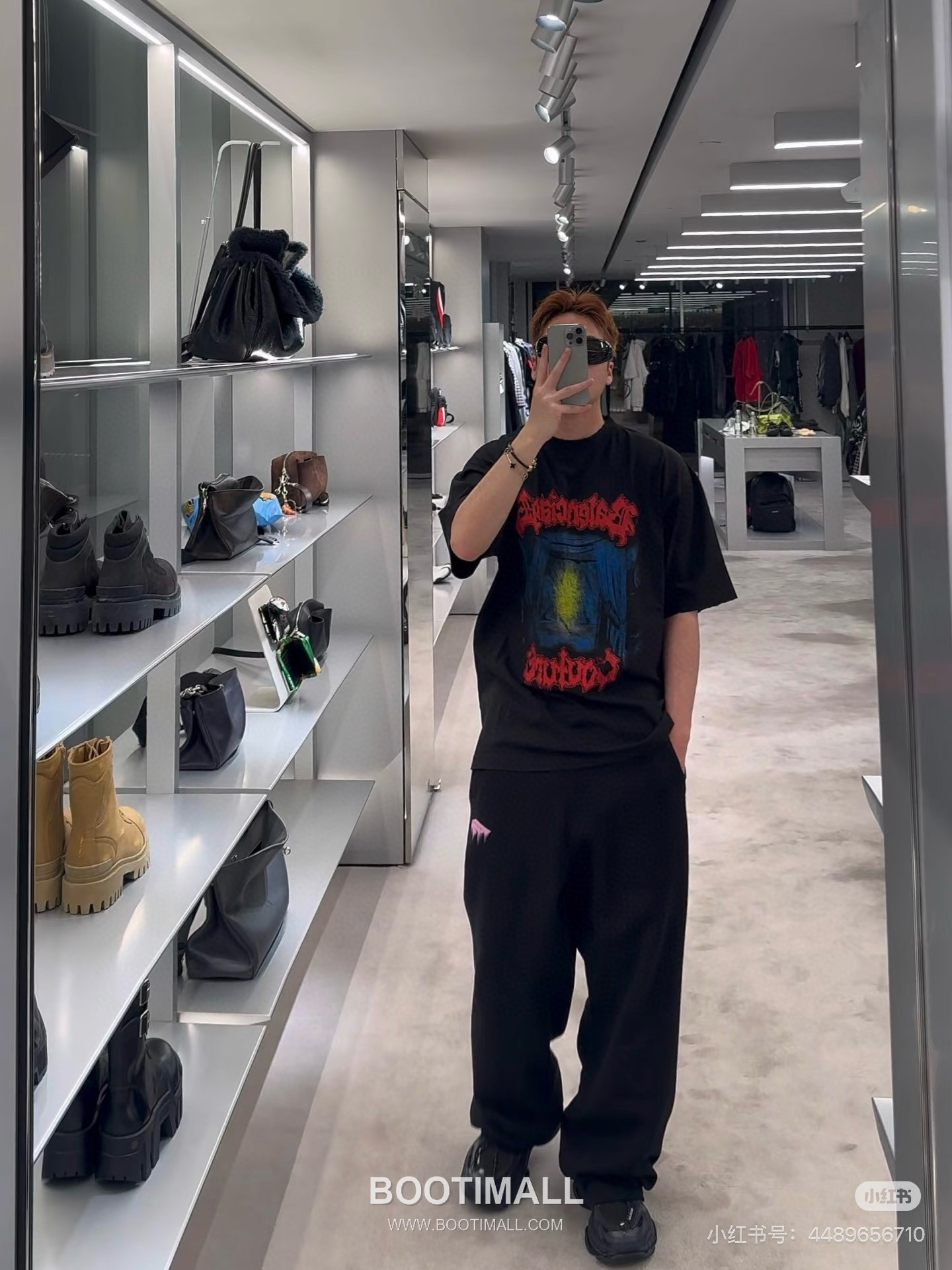 Balenciaga Dark Rock Graffiti Tee Black T-Shirt 발렌시아가 다크 록 그래피티 티 블랙 반소매 티셔츠 4