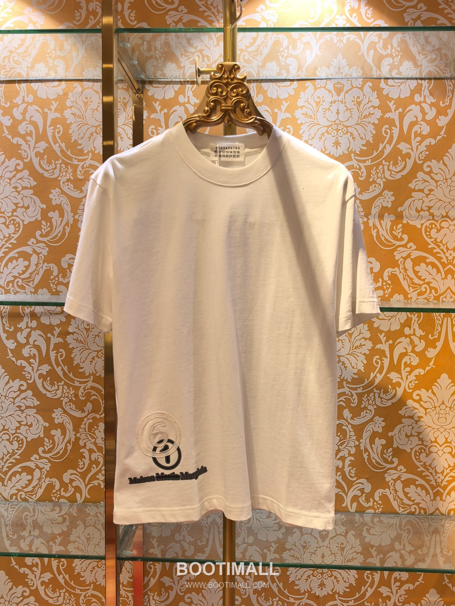 Maison Margiela Number Logo Patch Tee Black T-Shirt 메종 마르지엘라 넘버 로고 패치 티 블랙 반팔 티셔츠 3