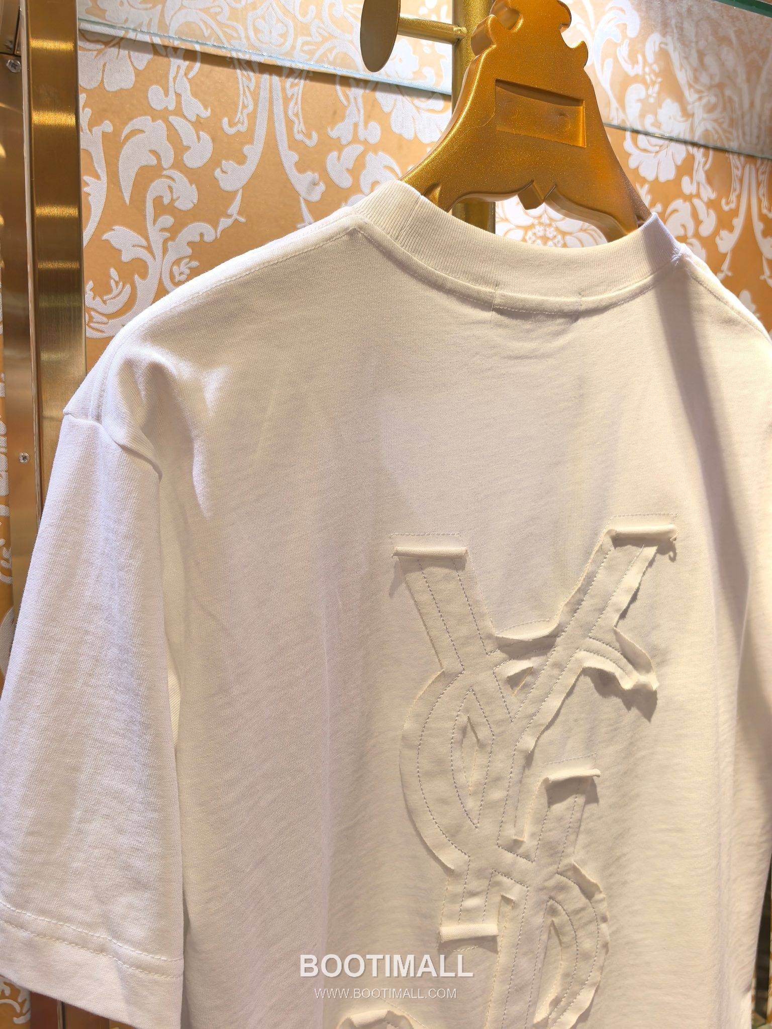 Saint Laurent Embossed Logo Tee Black T-Shirt 생로랑 엠보 로고 티 블랙 티셔츠 6