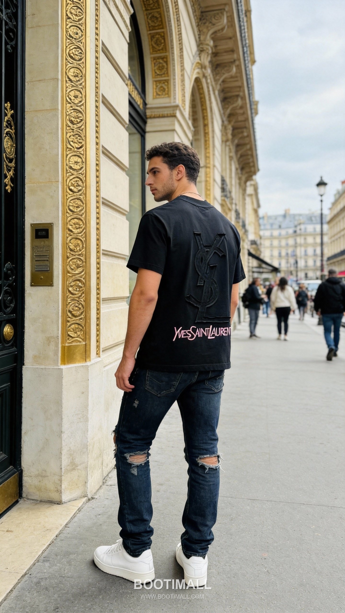 Saint Laurent Embossed Logo Tee Black T-Shirt 생로랑 엠보 로고 티 블랙 티셔츠 2