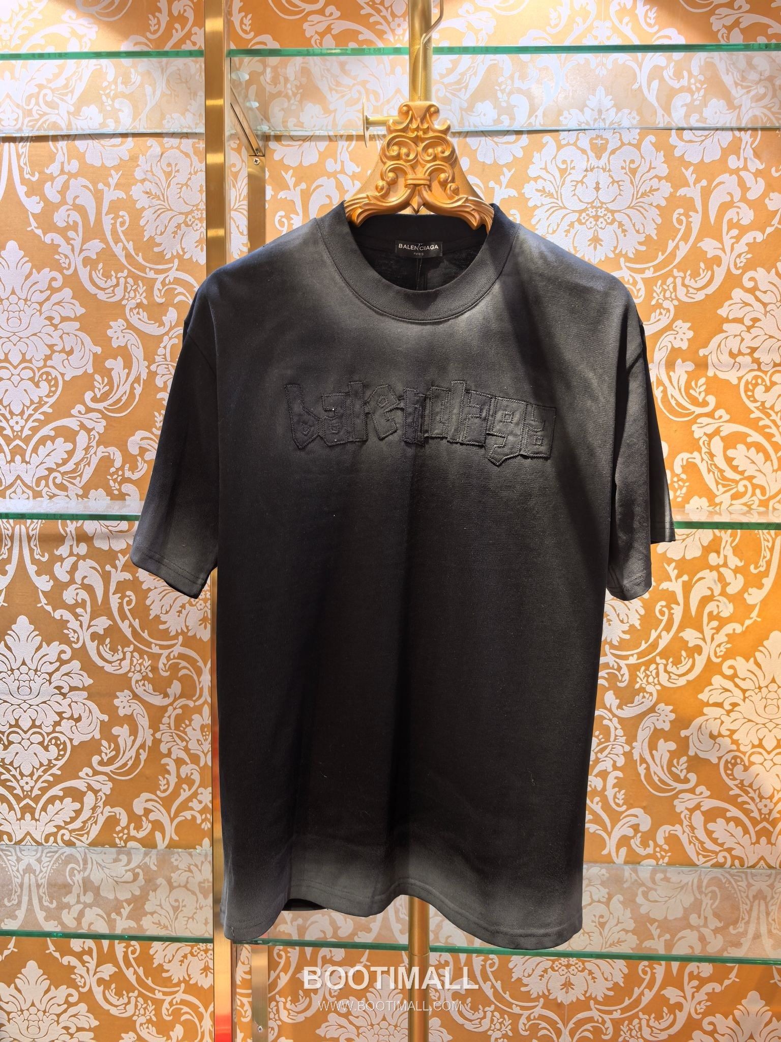 Balenciaga Patch Embroidery Tee White T-Shirt 발렌시아가 패치 자수 티 화이트 티셔츠 5