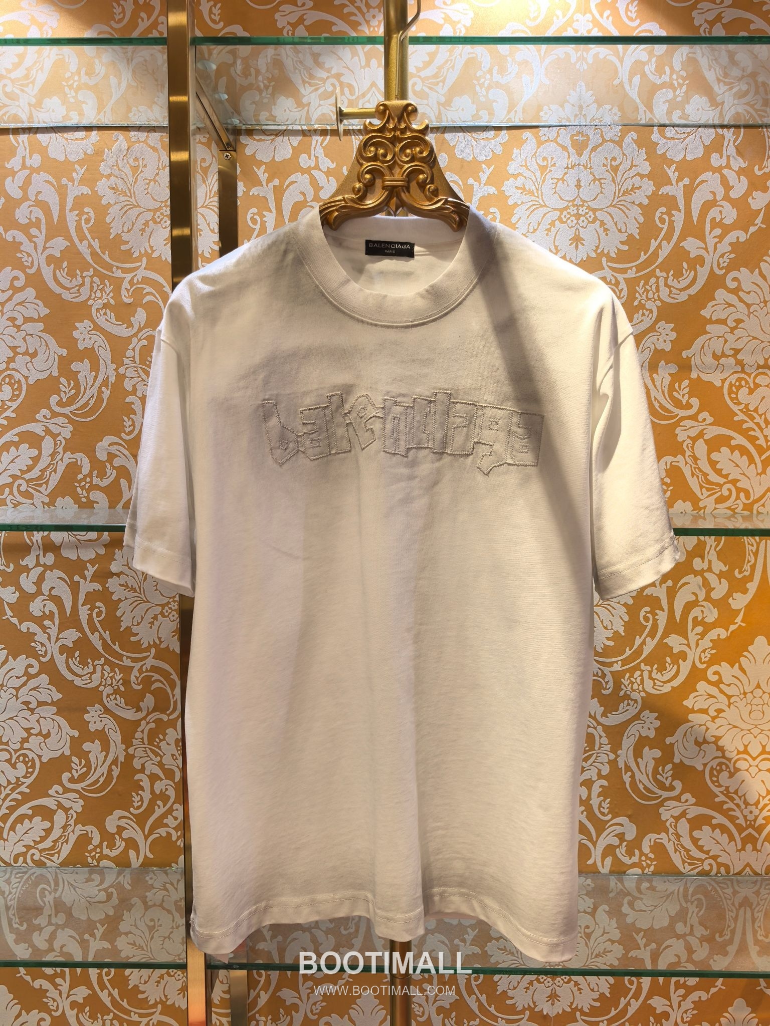 Balenciaga Patch Embroidery Tee White T-Shirt 발렌시아가 패치 자수 티 화이트 티셔츠 5
