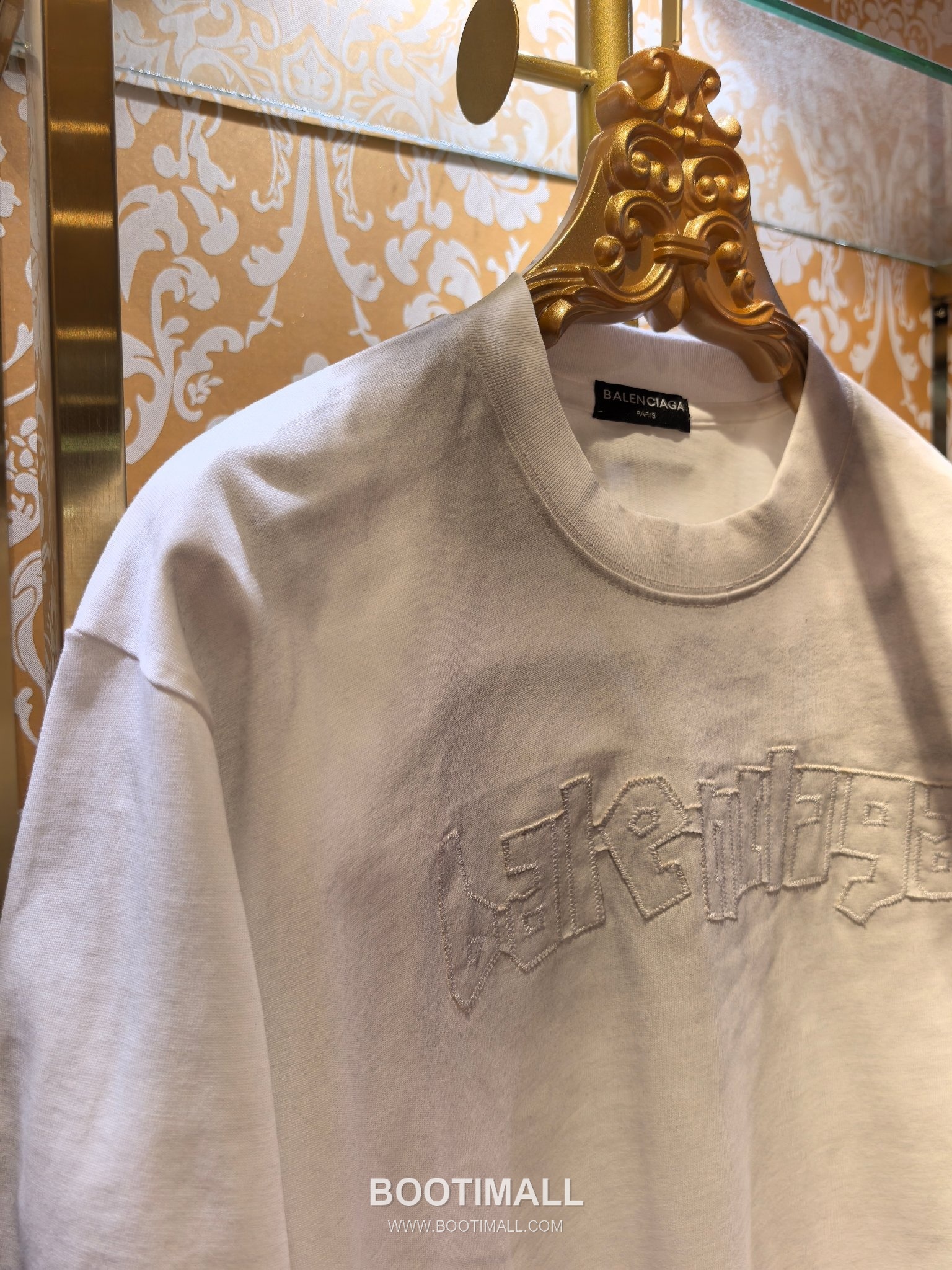 Balenciaga Patch Embroidery Tee White T-Shirt 발렌시아가 패치 자수 티 화이트 티셔츠 7
