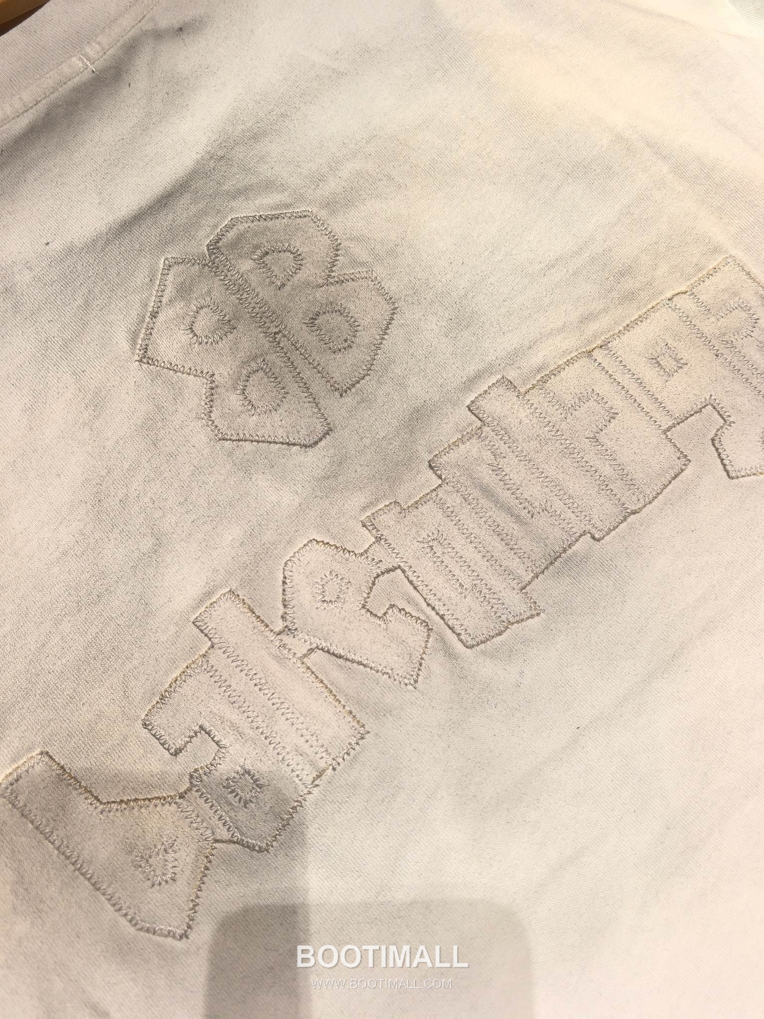 Balenciaga Patch Embroidery Tee White T-Shirt 발렌시아가 패치 자수 티 화이트 티셔츠 9