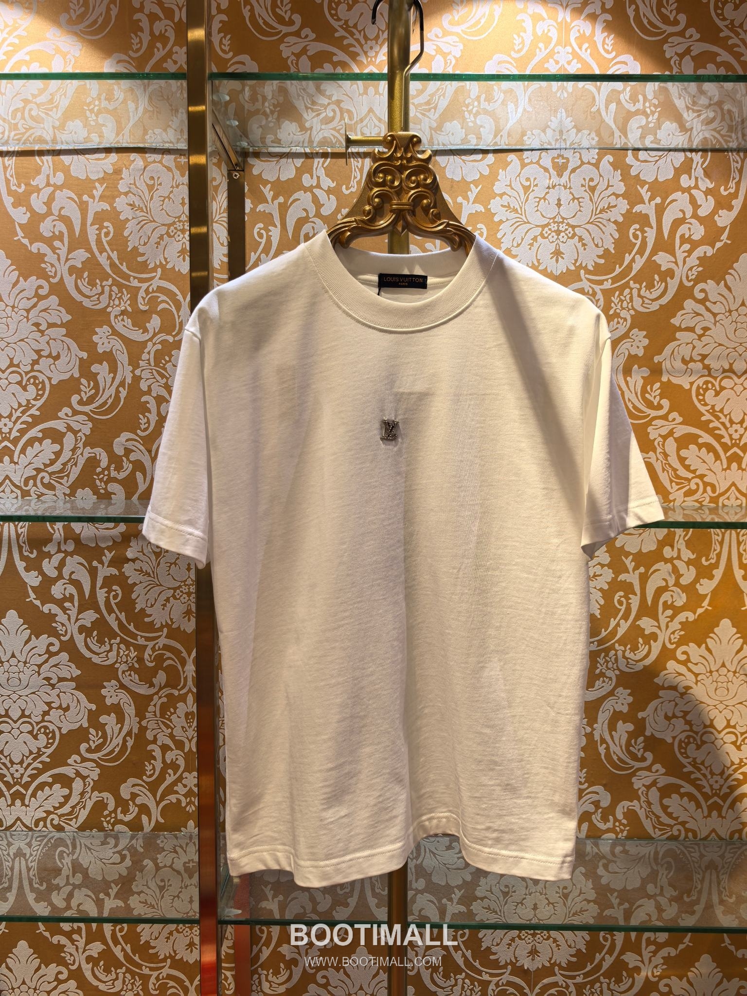 Louis Vuitton Monogram Bandana Tee Black T-Shirt 루이비통 모노그램 반다나 티 블랙 반팔 티셔츠 3