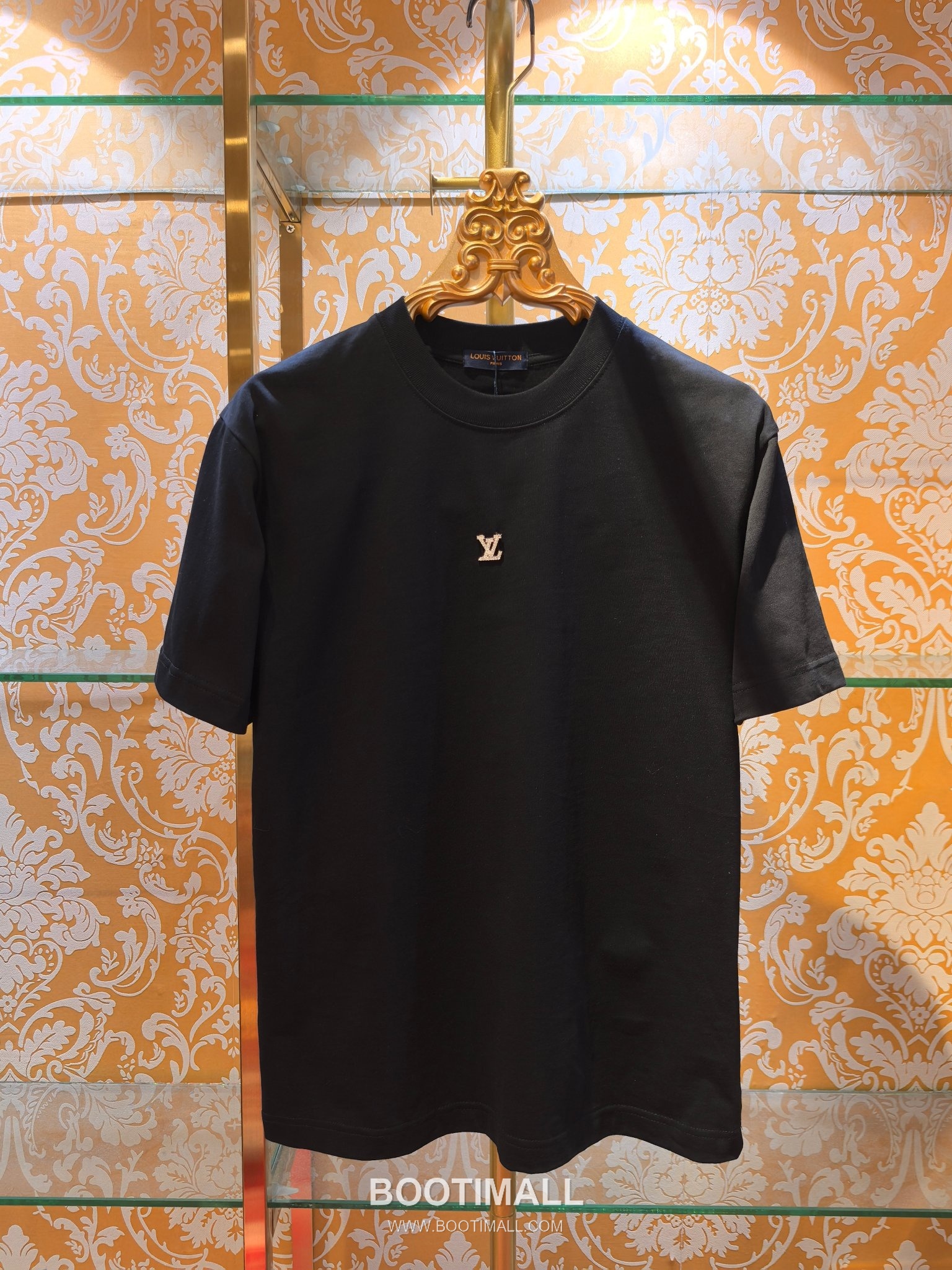 Louis Vuitton Monogram Bandana Tee Black T-Shirt 루이비통 모노그램 반다나 티 블랙 반팔 티셔츠 3