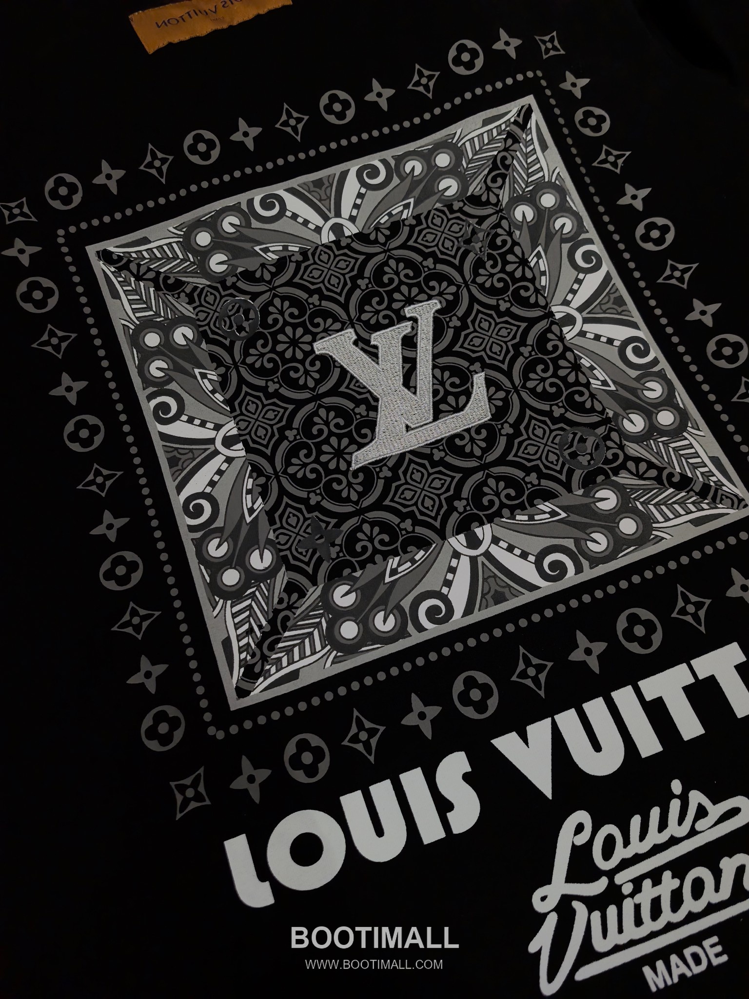 Louis Vuitton Monogram Bandana Tee Black T-Shirt 루이비통 모노그램 반다나 티 블랙 반팔 티셔츠 6