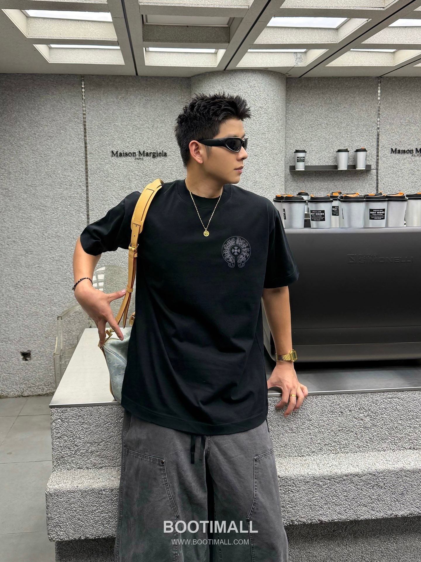 Chrome Hearts Printed Crest Tee Black T-Shirt 크롬하츠 프린티드 크레스트 티 블랙 반팔 티셔츠 1