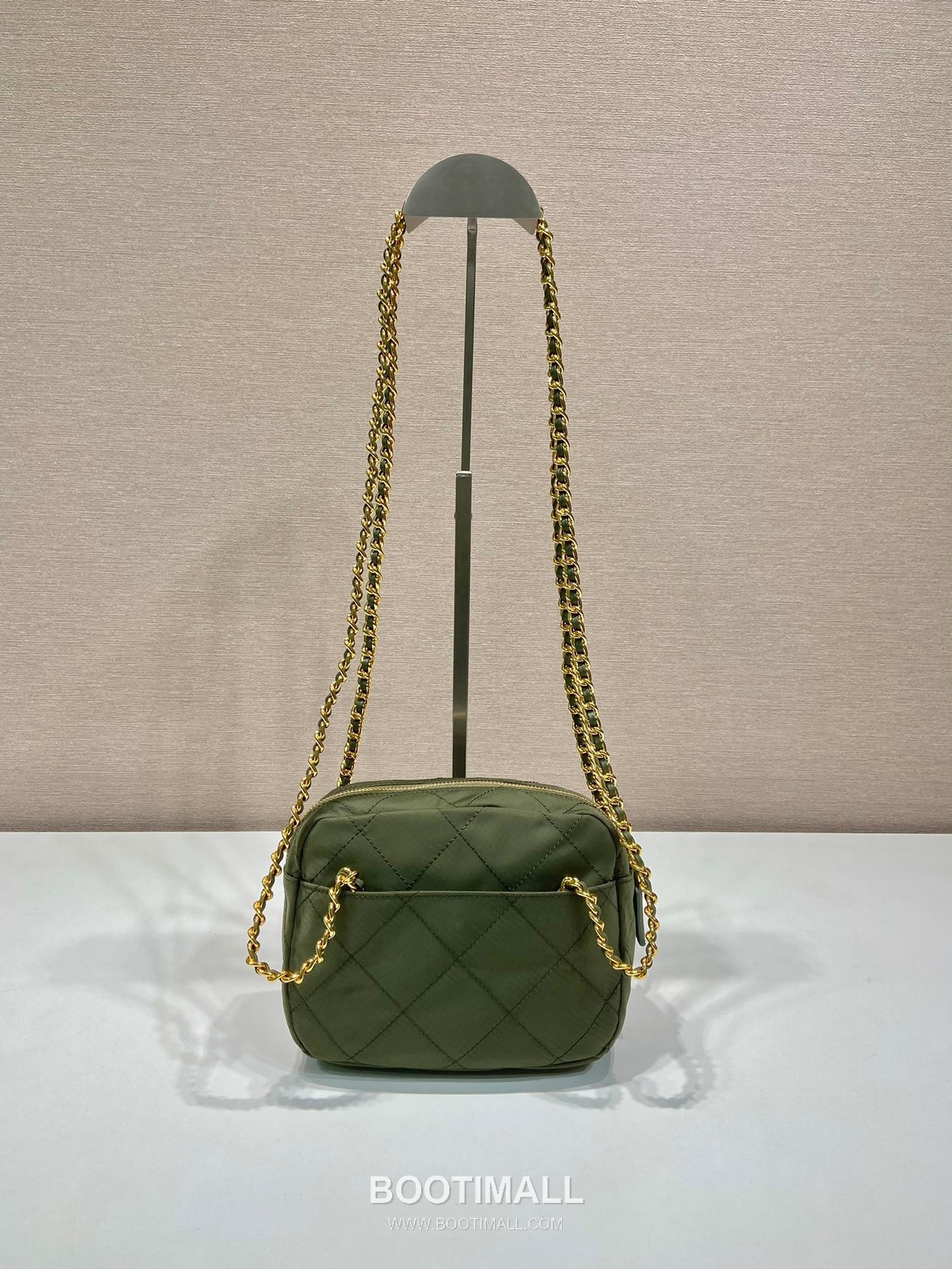 Prada Vintage Quilted Chain Bag Quilted Nylon Black Crossbody Bag 프라다 빈티지 퀼티드 체인 백 퀼티드 나일론 블랙 크로스백 19cm 6