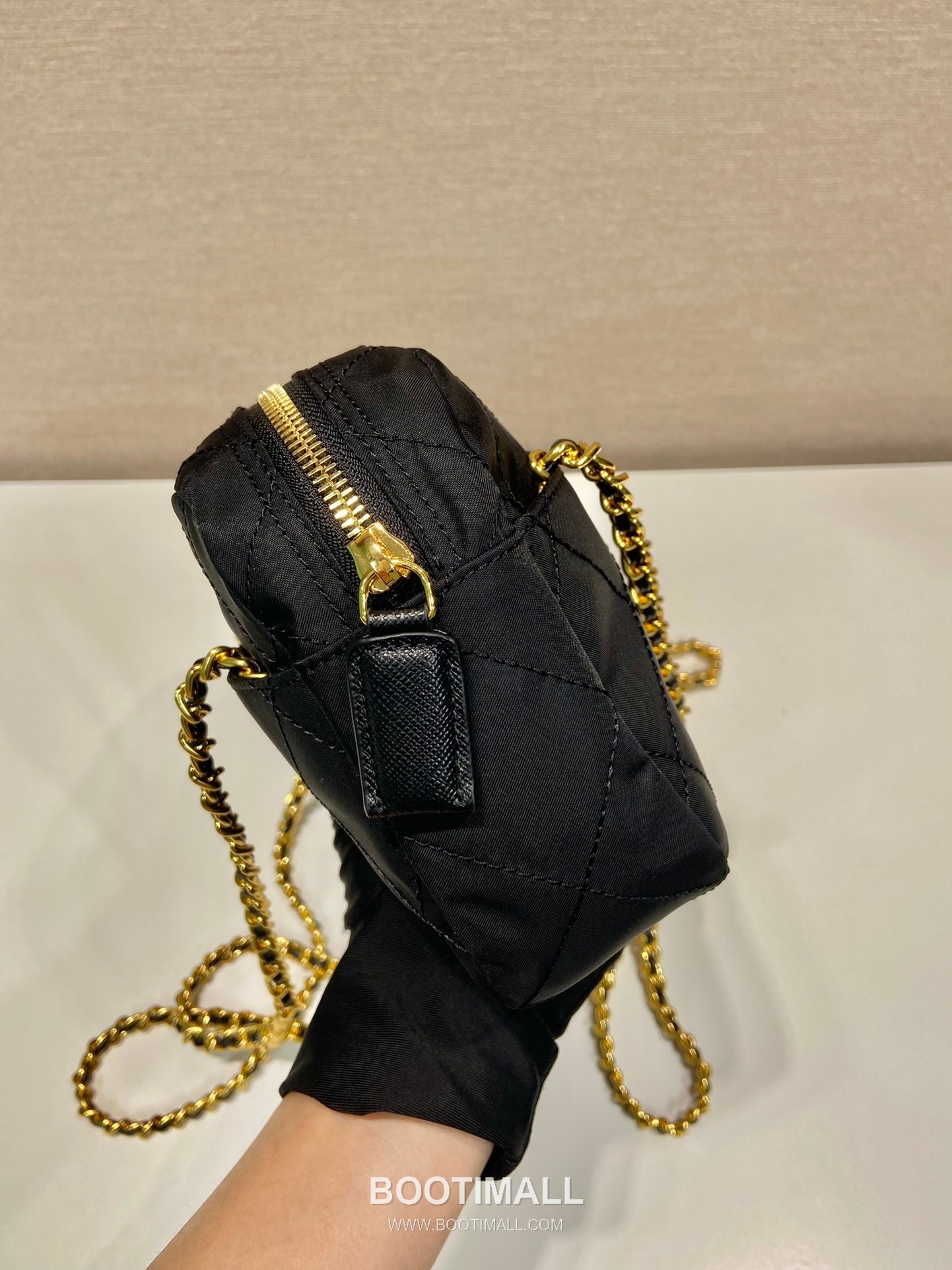 Prada Quilted Nylon Chain Crossbody Bag 1BD632 프라다 퀼팅 나일론 체인 크로스백 19cm 9