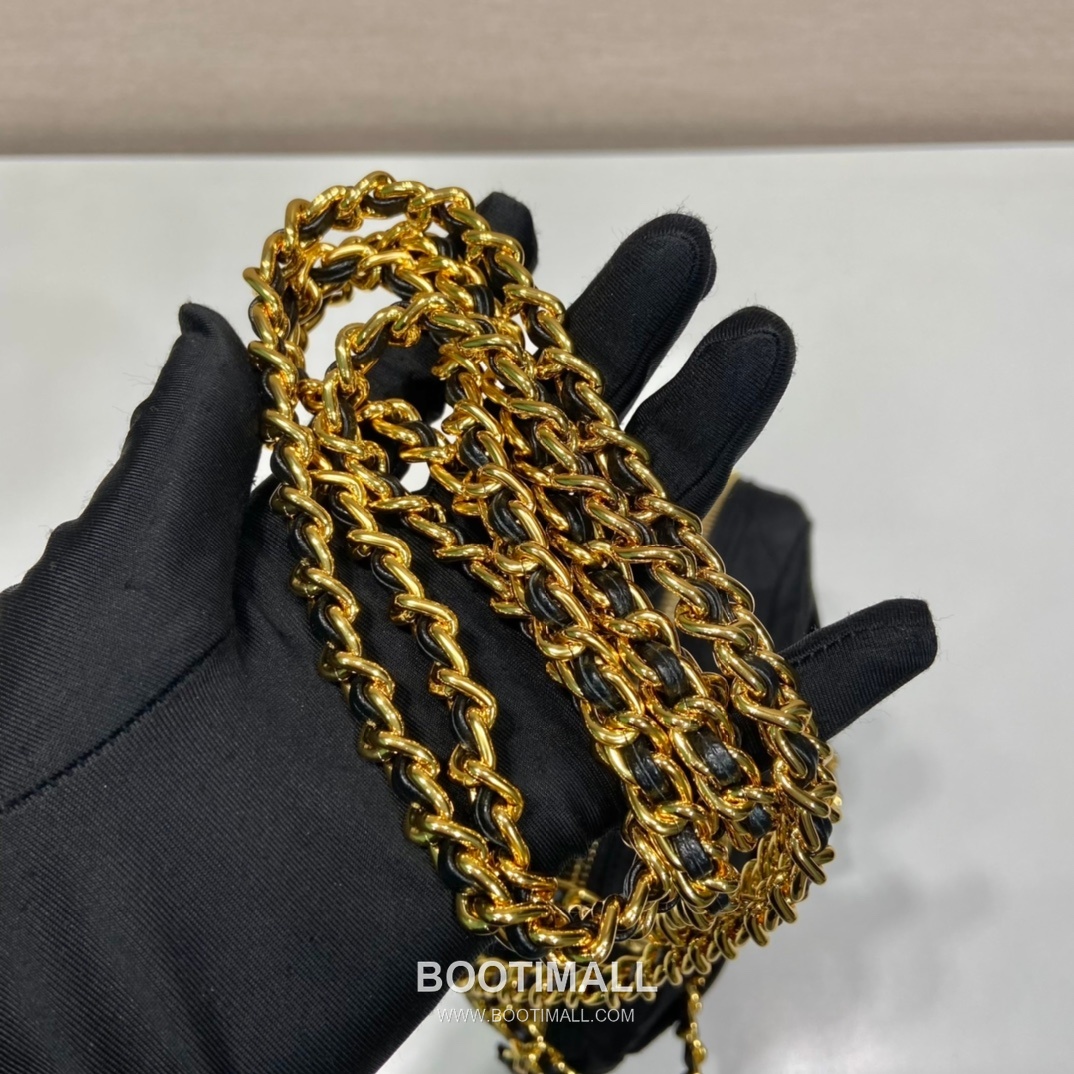 Prada Quilted Nylon Chain Crossbody Bag 1BD632 프라다 퀼팅 나일론 체인 크로스백 19cm 10