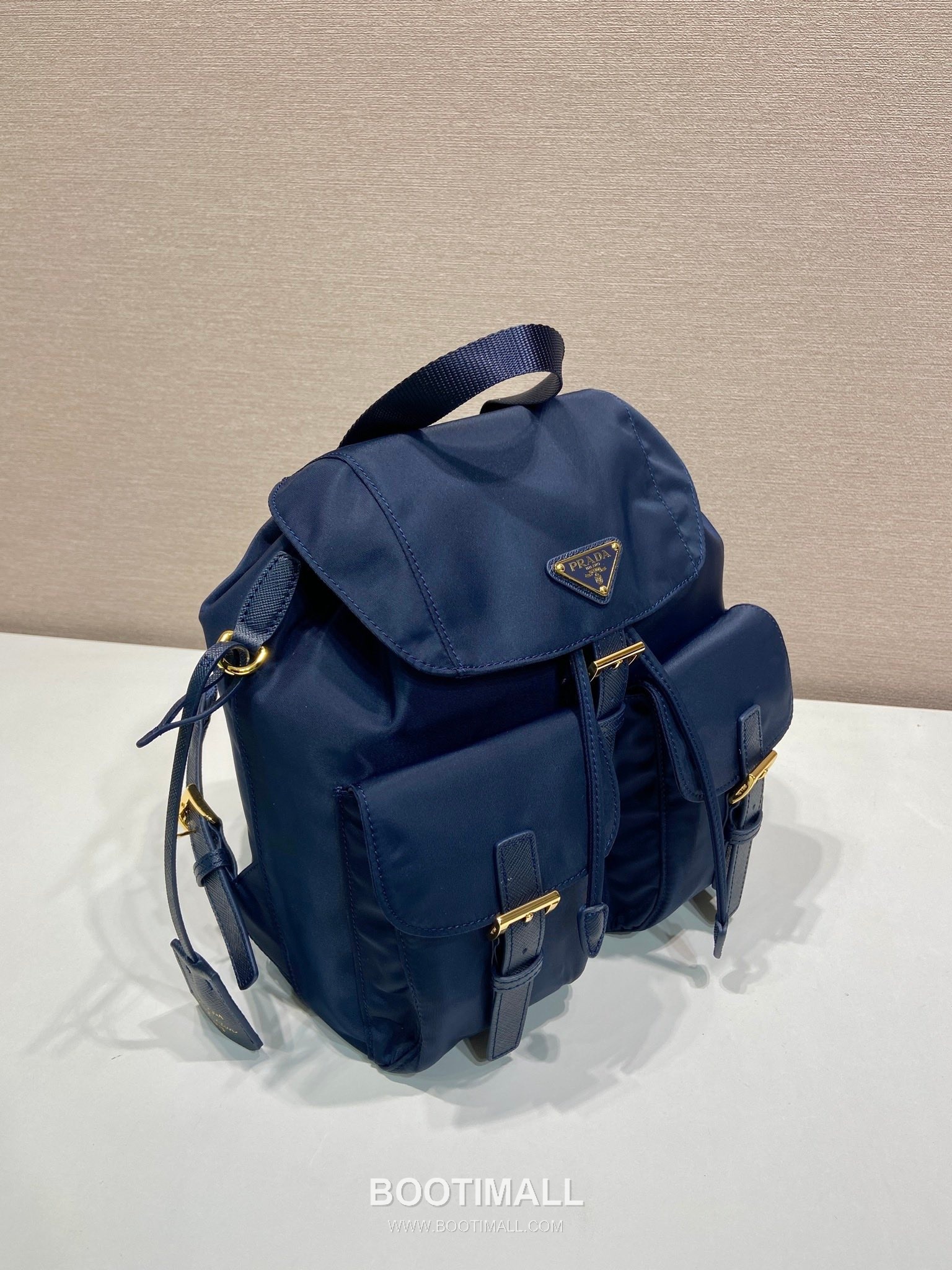 Prada Re-Nylon Backpack Re-Nylon and Leather Black 프라다 리나일론 백팩 1BZ677 리나일론과 레더 블랙 28cm 7