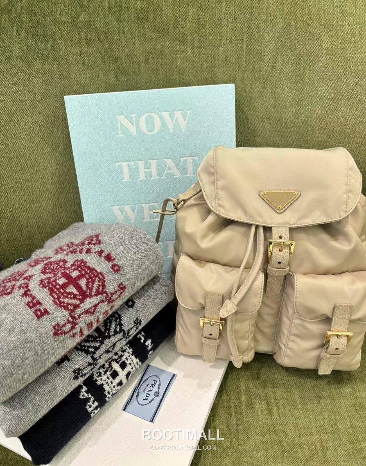 Prada Re-Nylon Backpack Re-Nylon and Leather Black 프라다 리나일론 백팩 1BZ677 리나일론과 레더 블랙 28cm 3