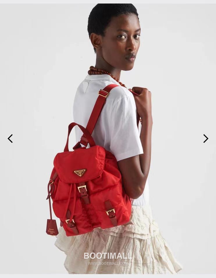 Prada Re-Nylon Backpack Re-Nylon and Leather Black 프라다 리나일론 백팩 1BZ677 리나일론과 레더 블랙 28cm 1