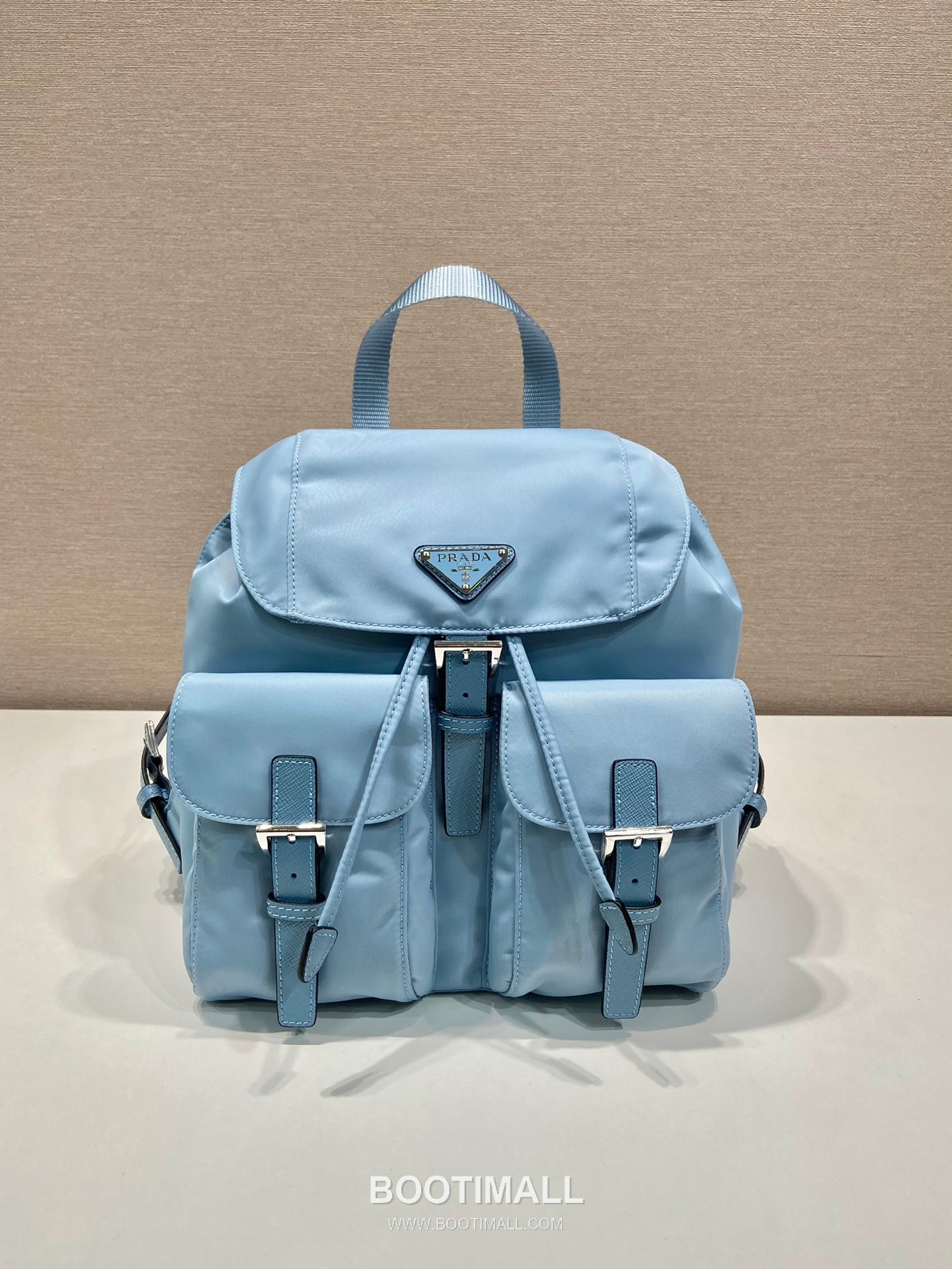 Prada Parachute Nylon Small Backpack Parachute Nylon and Cross-Grain Calfskin 프라다 1BZ677 패러슈트 나일론 스몰 백팩 패러슈트 나일론과 크로스그레인 카프스킨 28cm 2