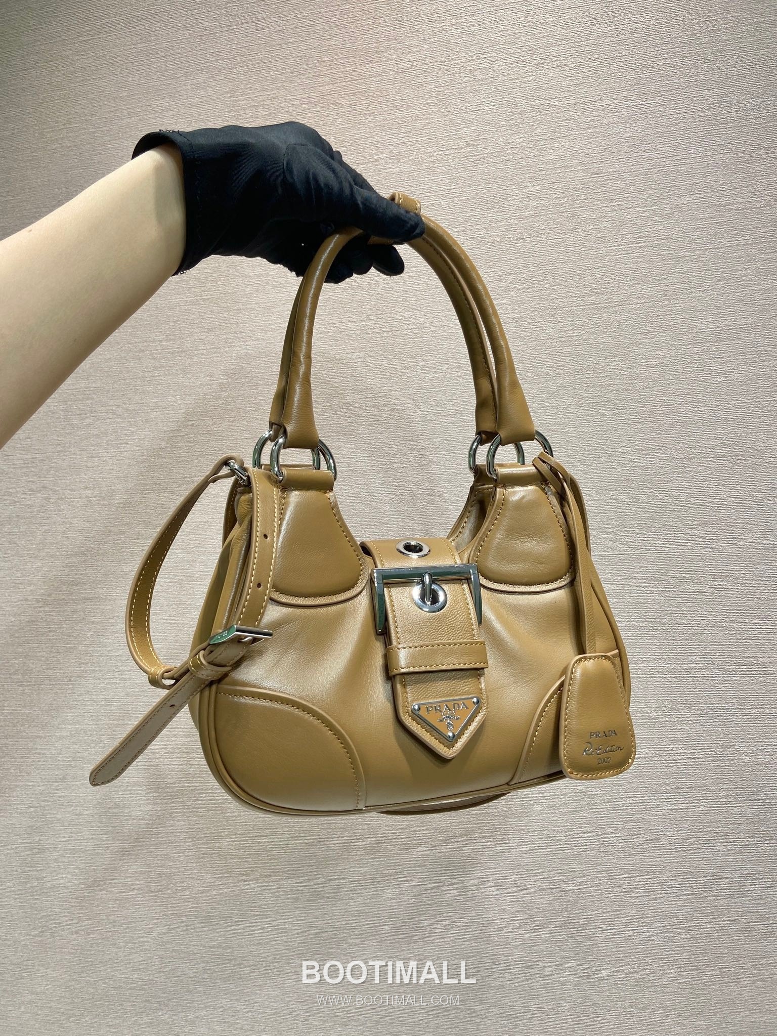 Prada Moon Small Lambskin Lambskin Leather Shoulder Bag 프라다 문 스몰 램스킨 램스킨 레더 숄더백 22.5cm 6