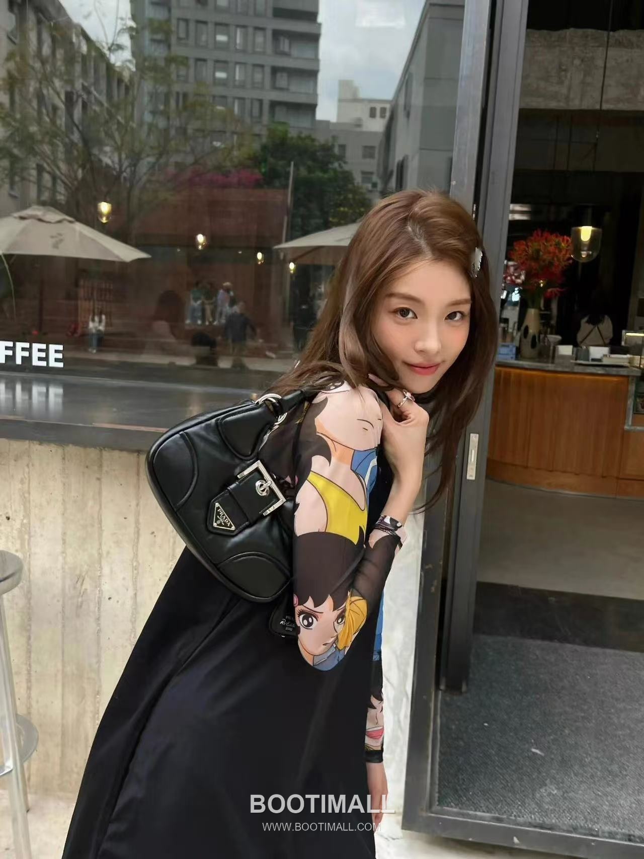 Prada Moon Leather Shoulder Bag 1BA381 프라다 문 램스킨 숄더백 22.5cm 4