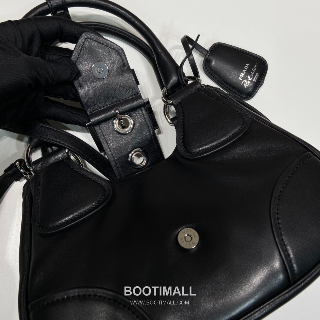 Prada Moon Leather Shoulder Bag 1BA381 프라다 문 램스킨 숄더백 22.5cm 12