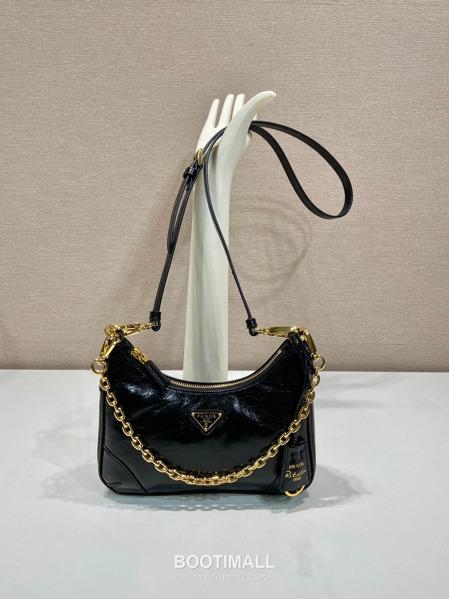 Prada Oiled Leather Hobo Bag 1BC204B 프라다 오일드 카우하이드 호보백 23cm 4